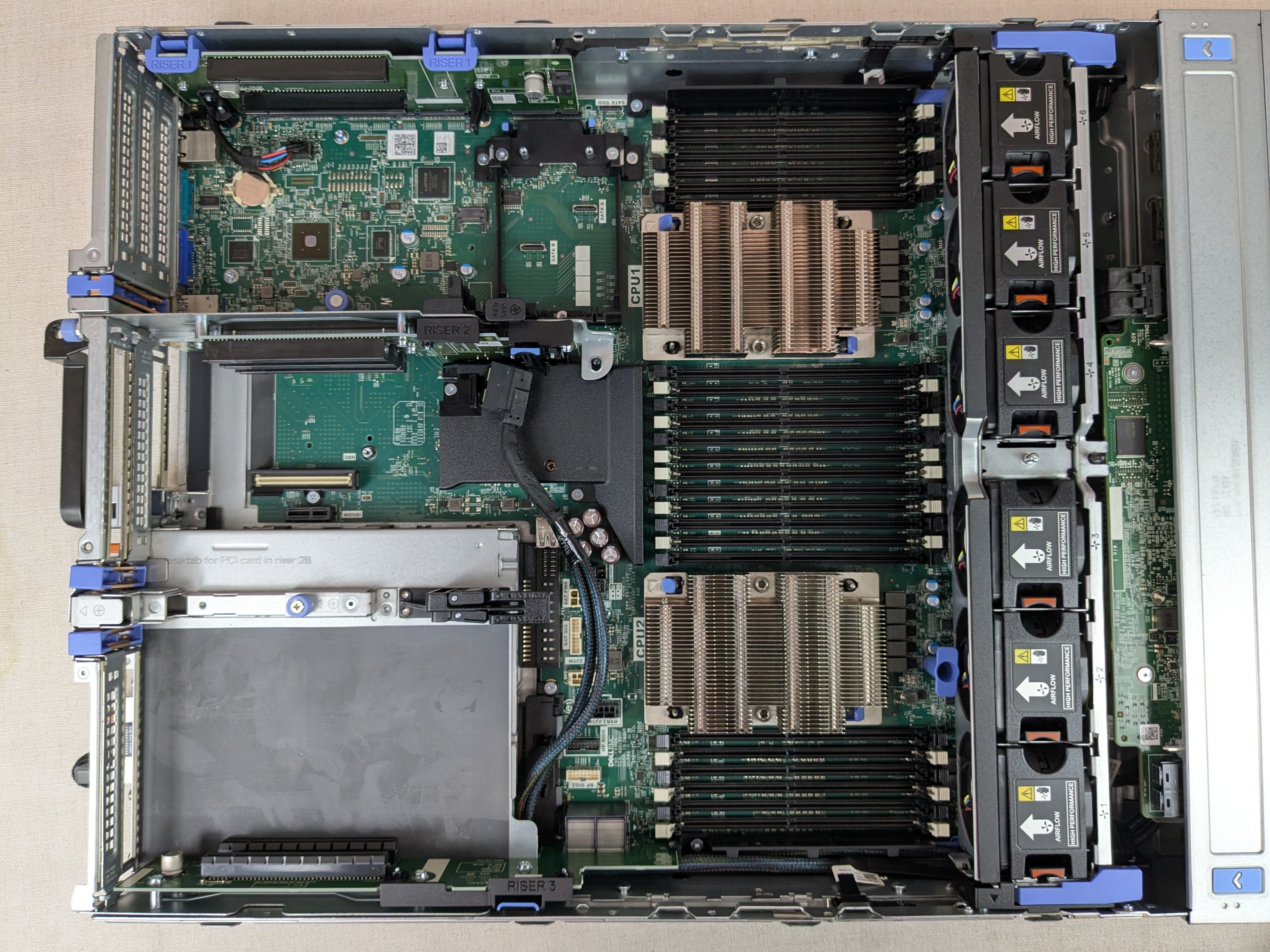 Dell PowerEdge R740XD 24x 2.5" 2U CTO vSAN Ready Node – 2x Heatsink, 2x PSU