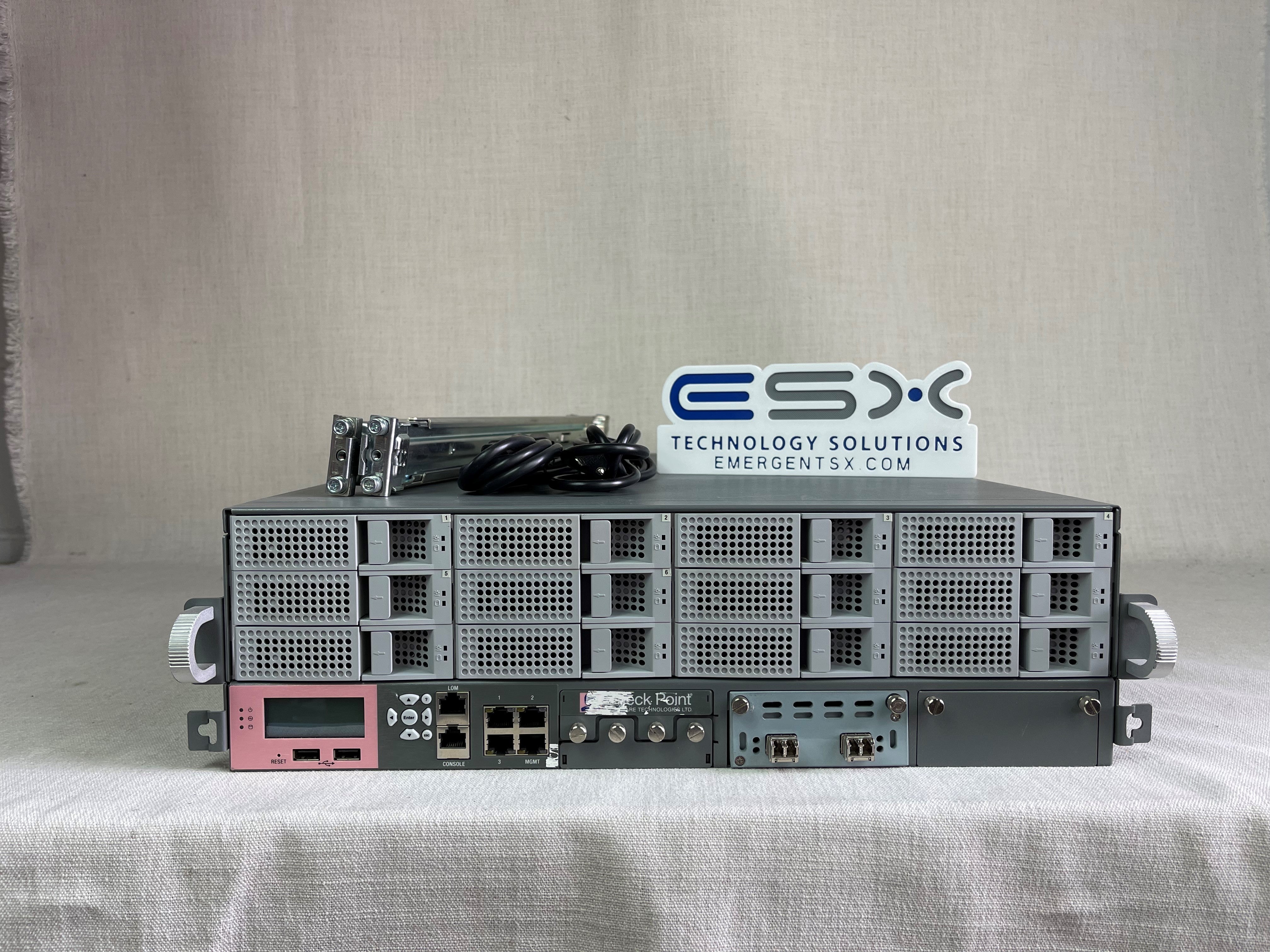 Check Point Smart-1 3150 Network Security Appliance CPAP-SM3150-MLOG10 No OS