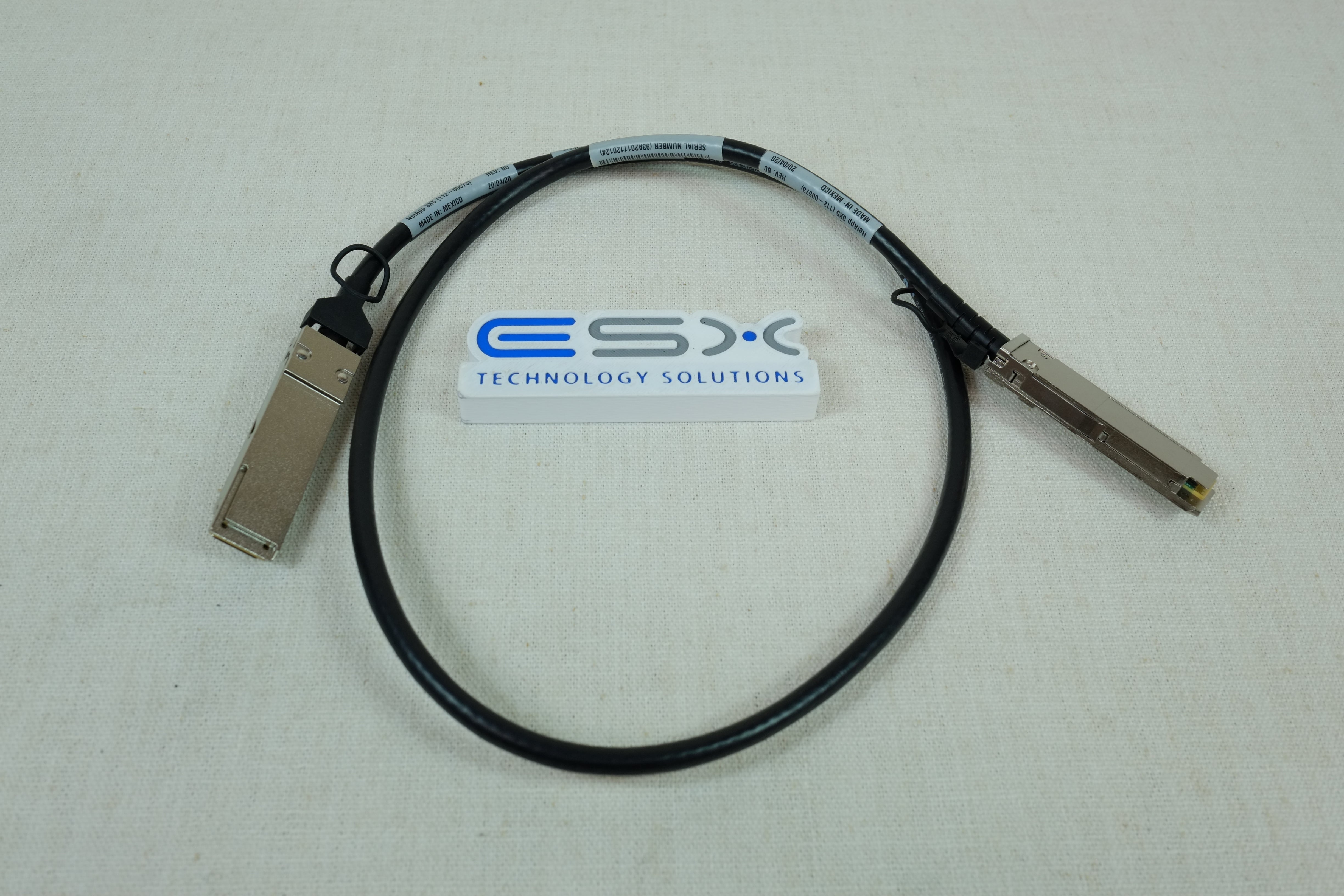 NetApp X66211A-1 1M QSFP28-QSFP28 100GbE DAC Cable