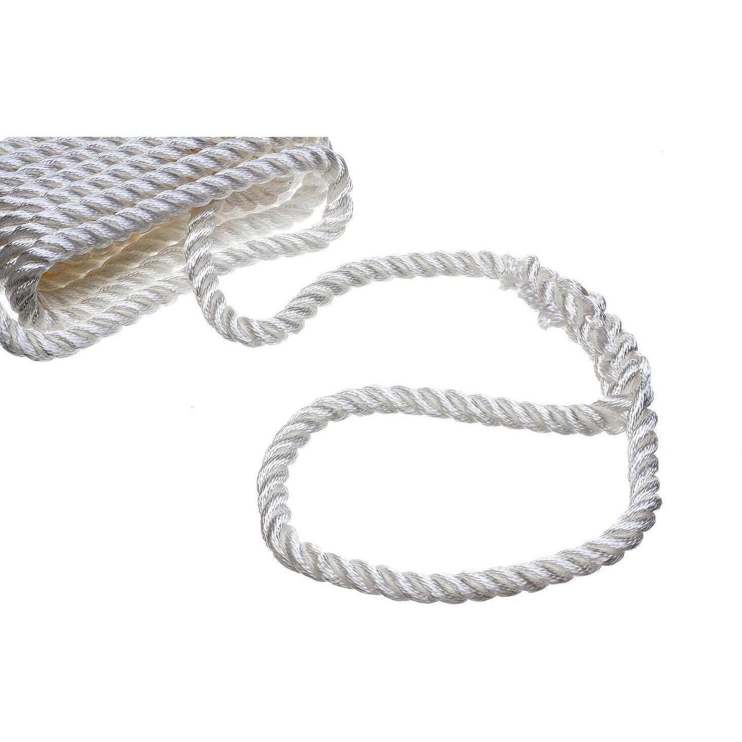 Seachoice 42591 3-Strand Twisted Nylon Dock Line, 5/8" x 20', White