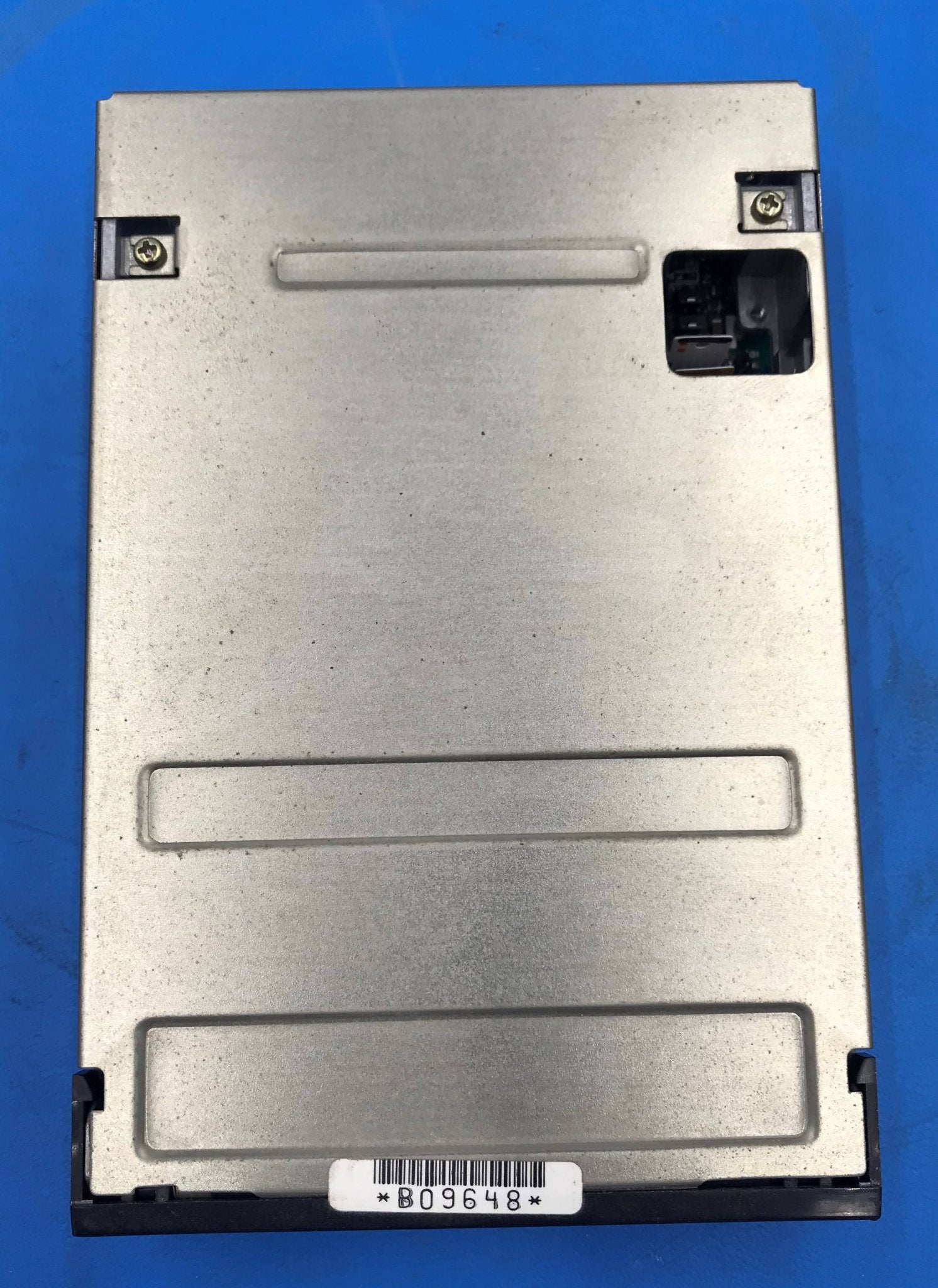 3.5in 1.44mb Floppy Disk Drive (00-900669-01 OEC 9400