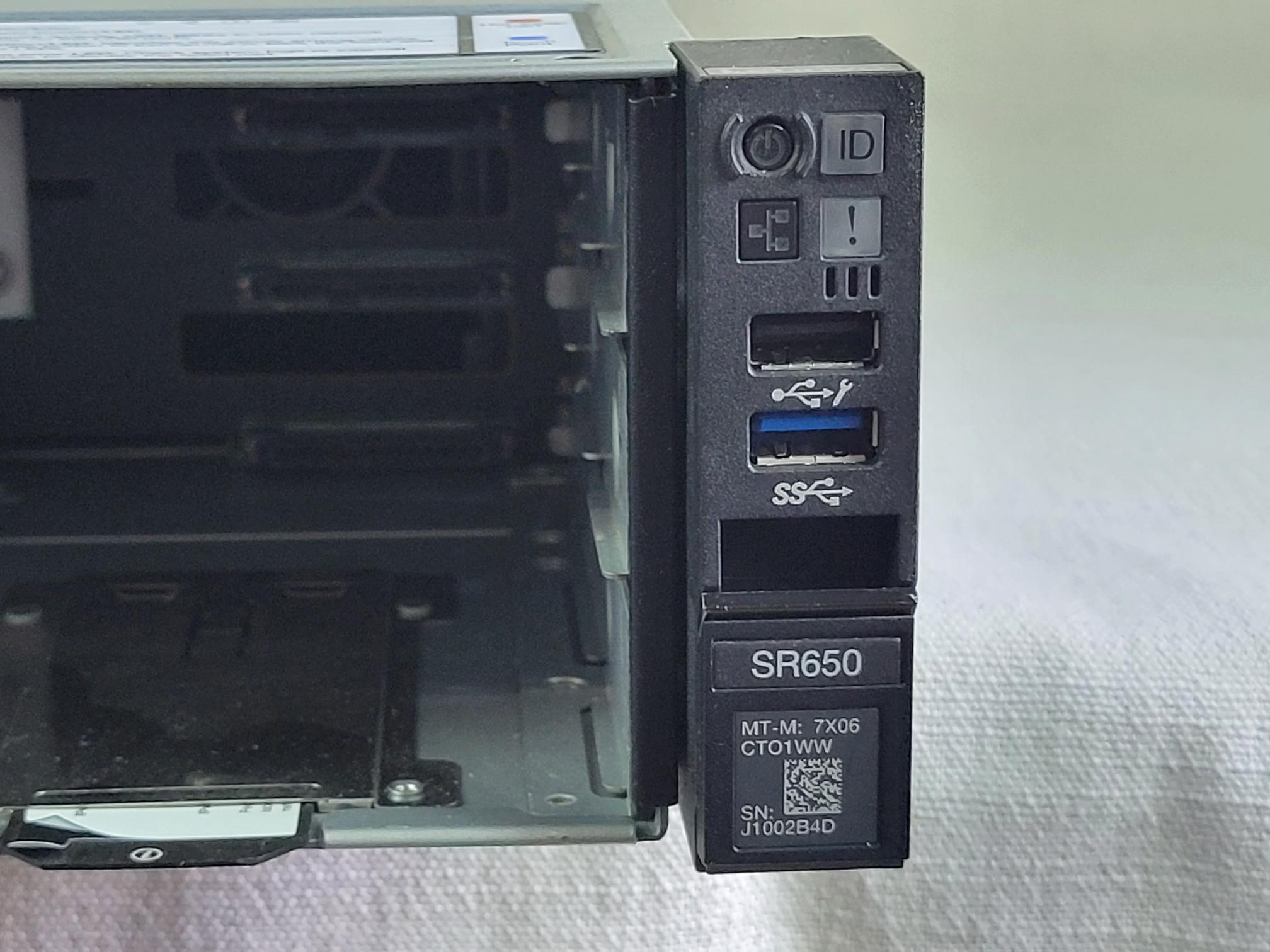 Lenovo ThinkSystem SR650 2U 12x 3.5” Server 2x 10C Gold 5115 2.4GHz 64GB 930-16i