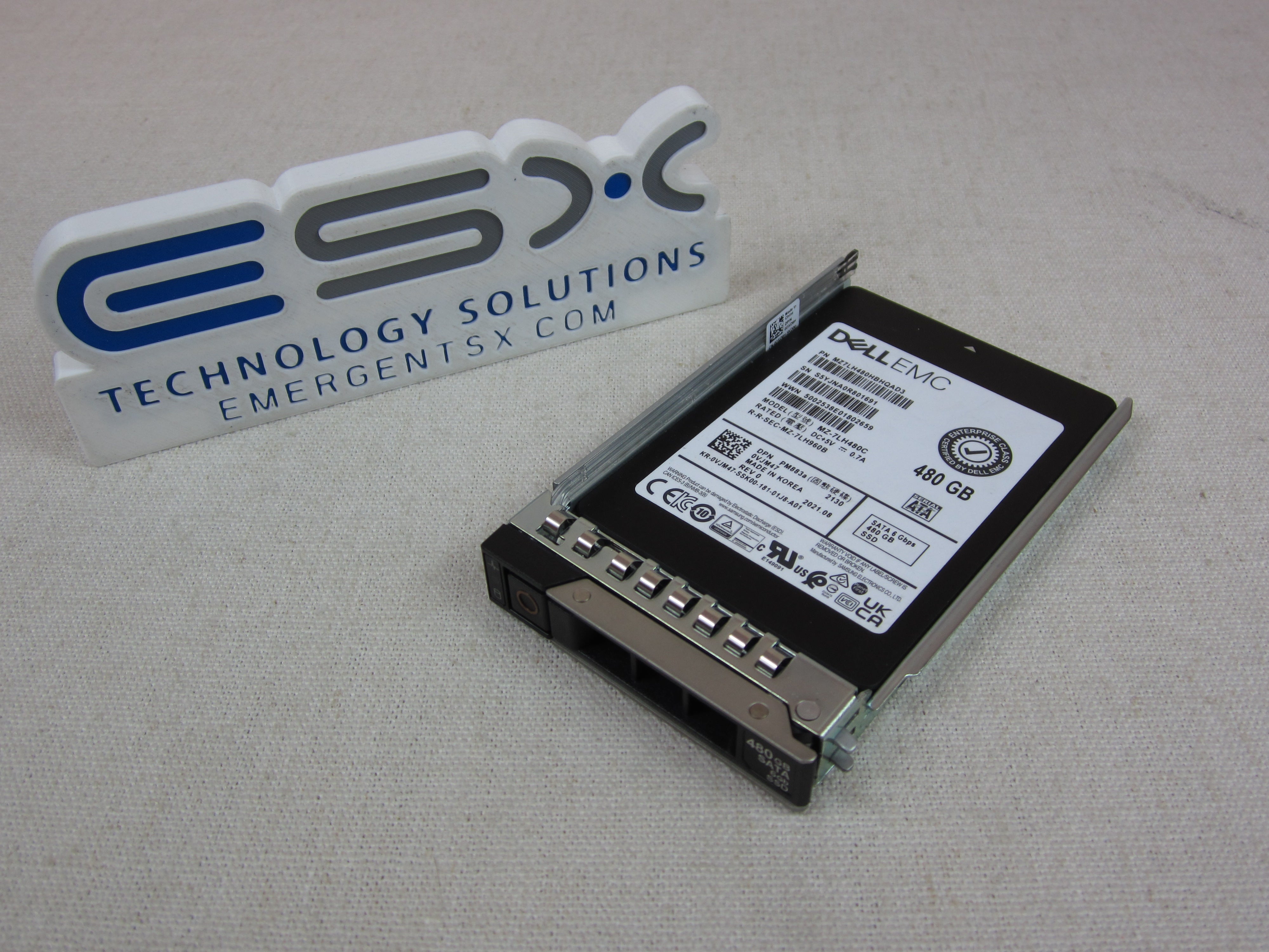 Dell VJM47 480GB 6Gb/s 2.5" SATA RI TLC SSD Samsung PM883a MZ-7LH480C 14G Tray