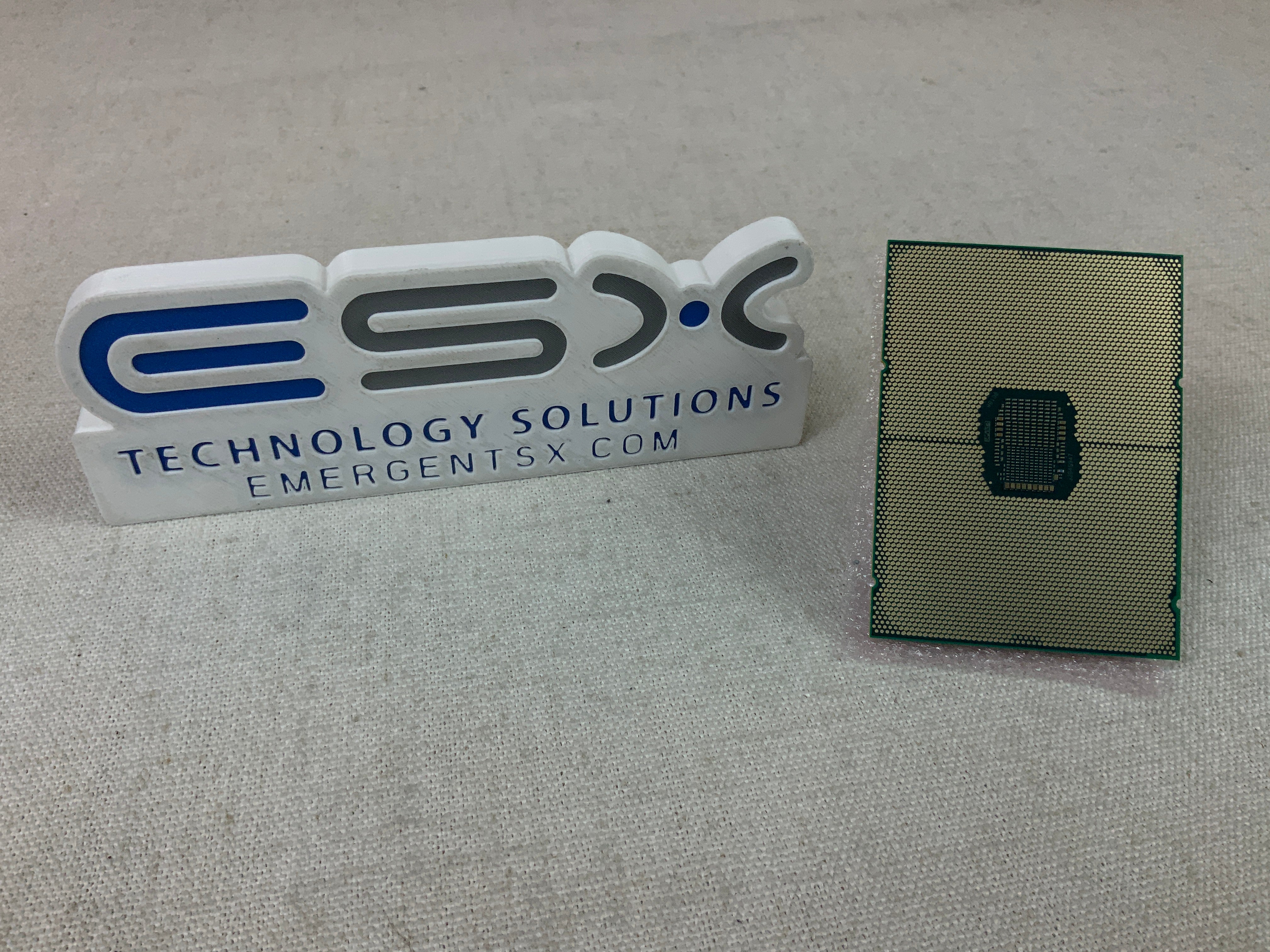Intel Xeon 32-Core Platinum 8358 @ 2.6GHz, 48MB, 250W Processor SRKJ1