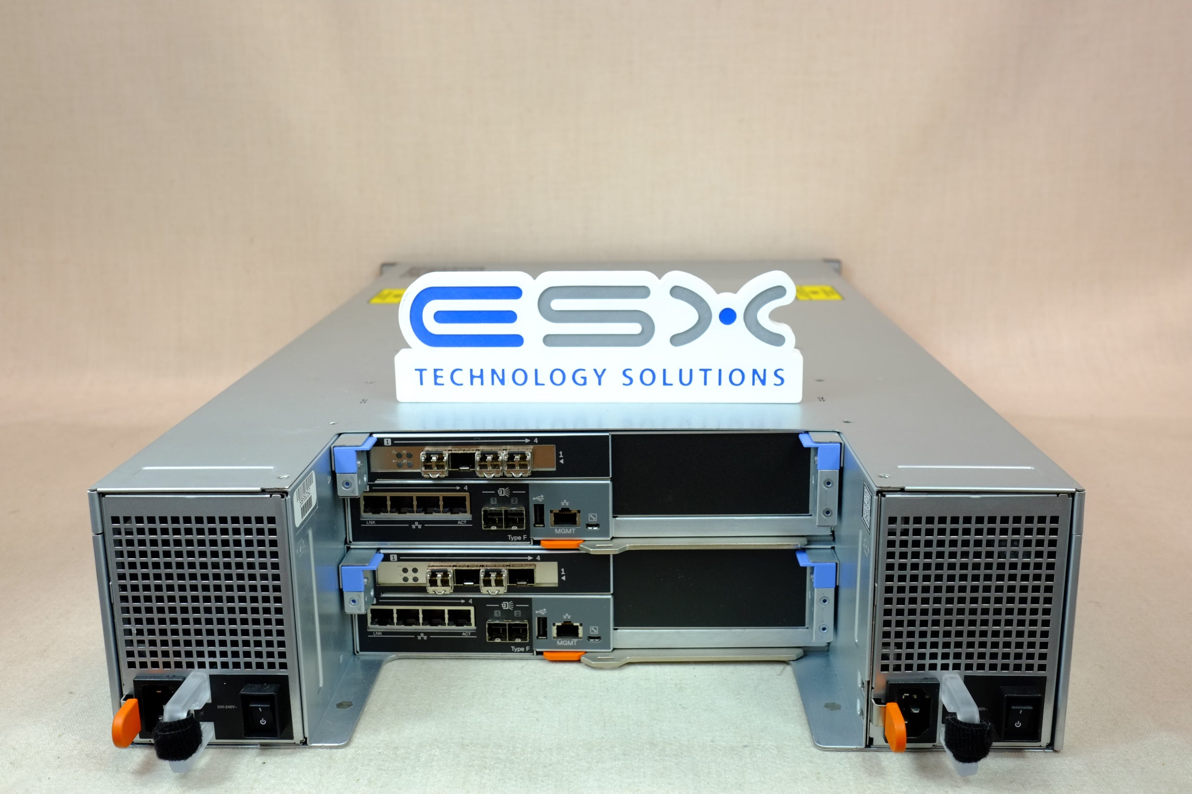 Dell Compellent SCv3020 3U 30x 2.5” Storage Enclosure – See Description