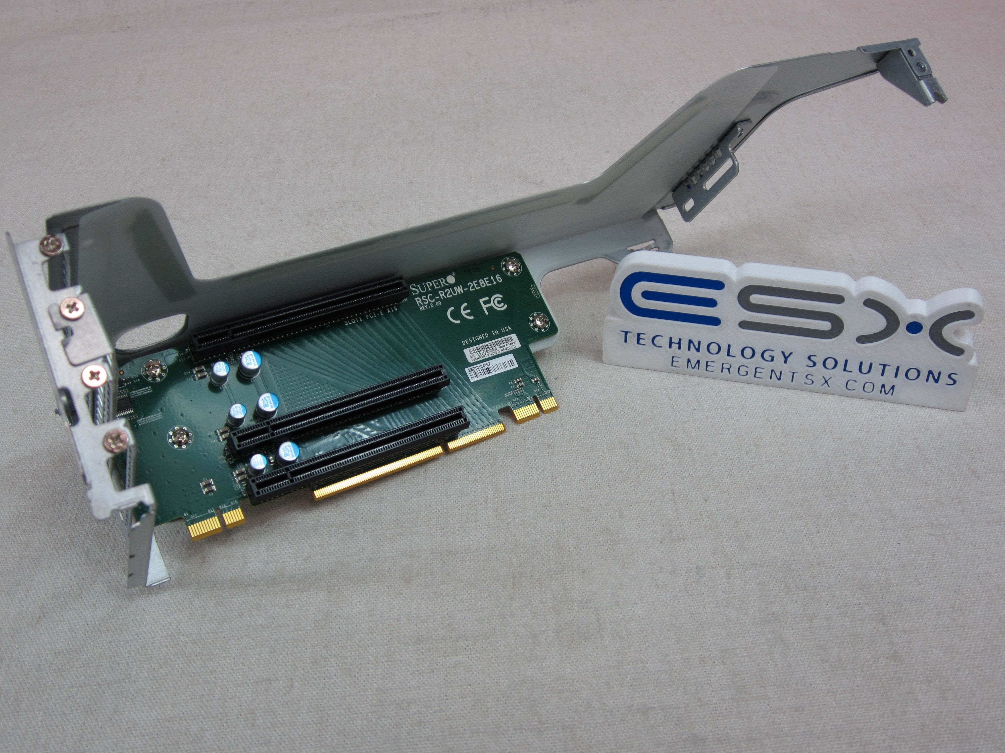 Supermicro 01-SC82972-XX00T10 2U PCIe Riser Card Assembly w/ RSC-R2UW-2E8E16