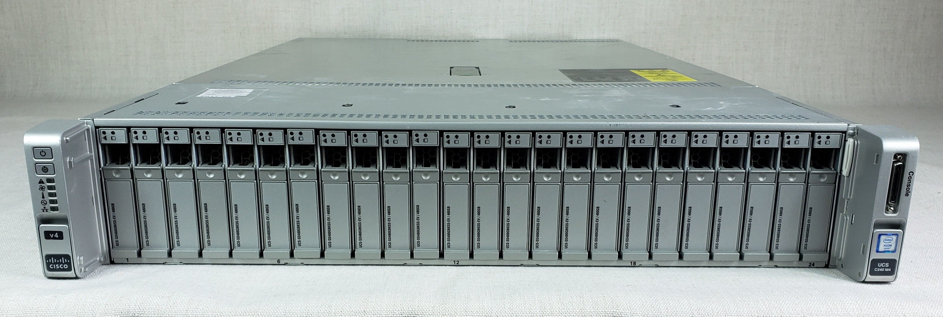 Cisco UCSC-C240-M4SX 2U 24 Bay Server 2x 8C E5-2620v4 2.1GHz 512GB RAM MRAID12G