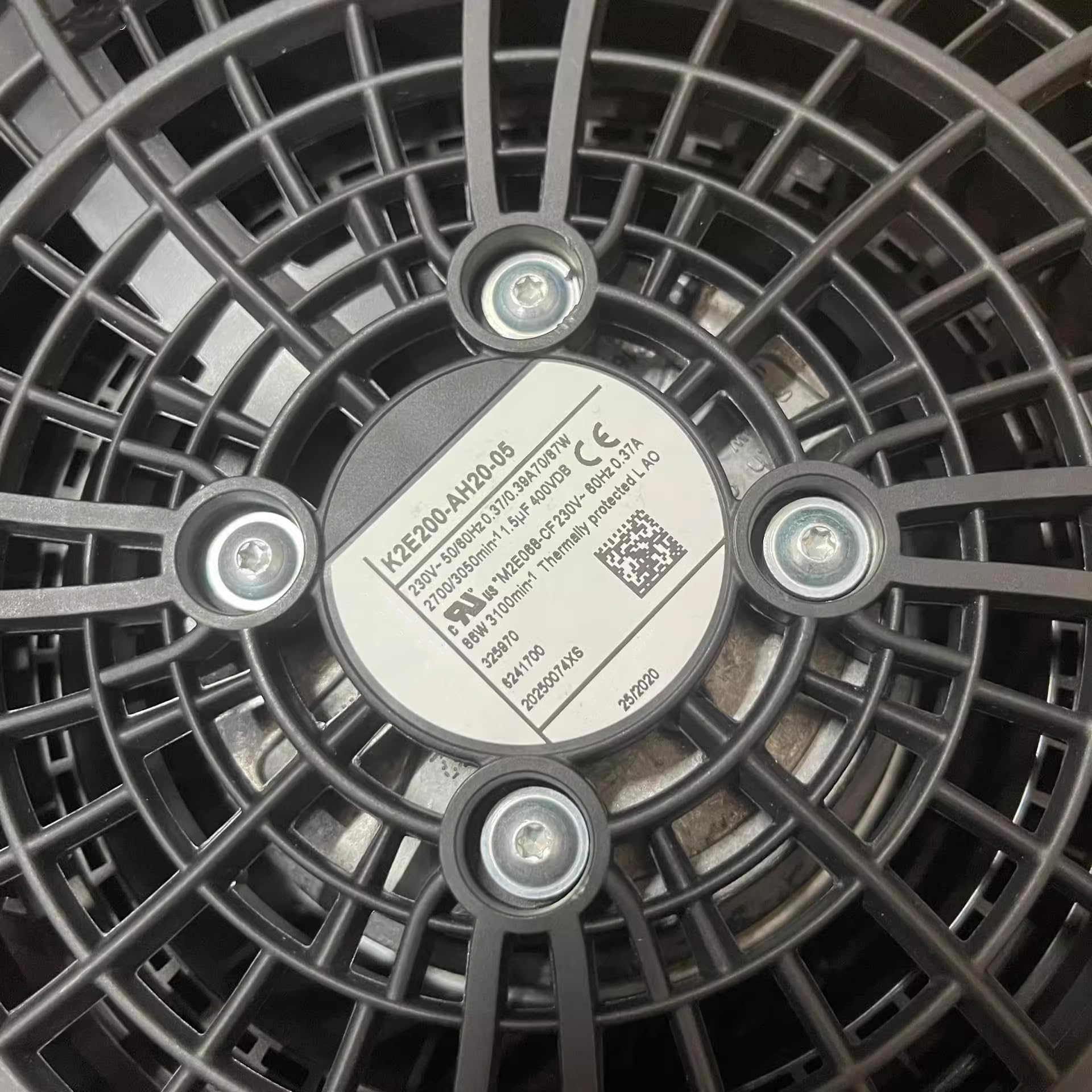 K2E200-AH20-05 50/60Hz 230V 0.37/0.39A 70/87W Cabinet Cooling Fan