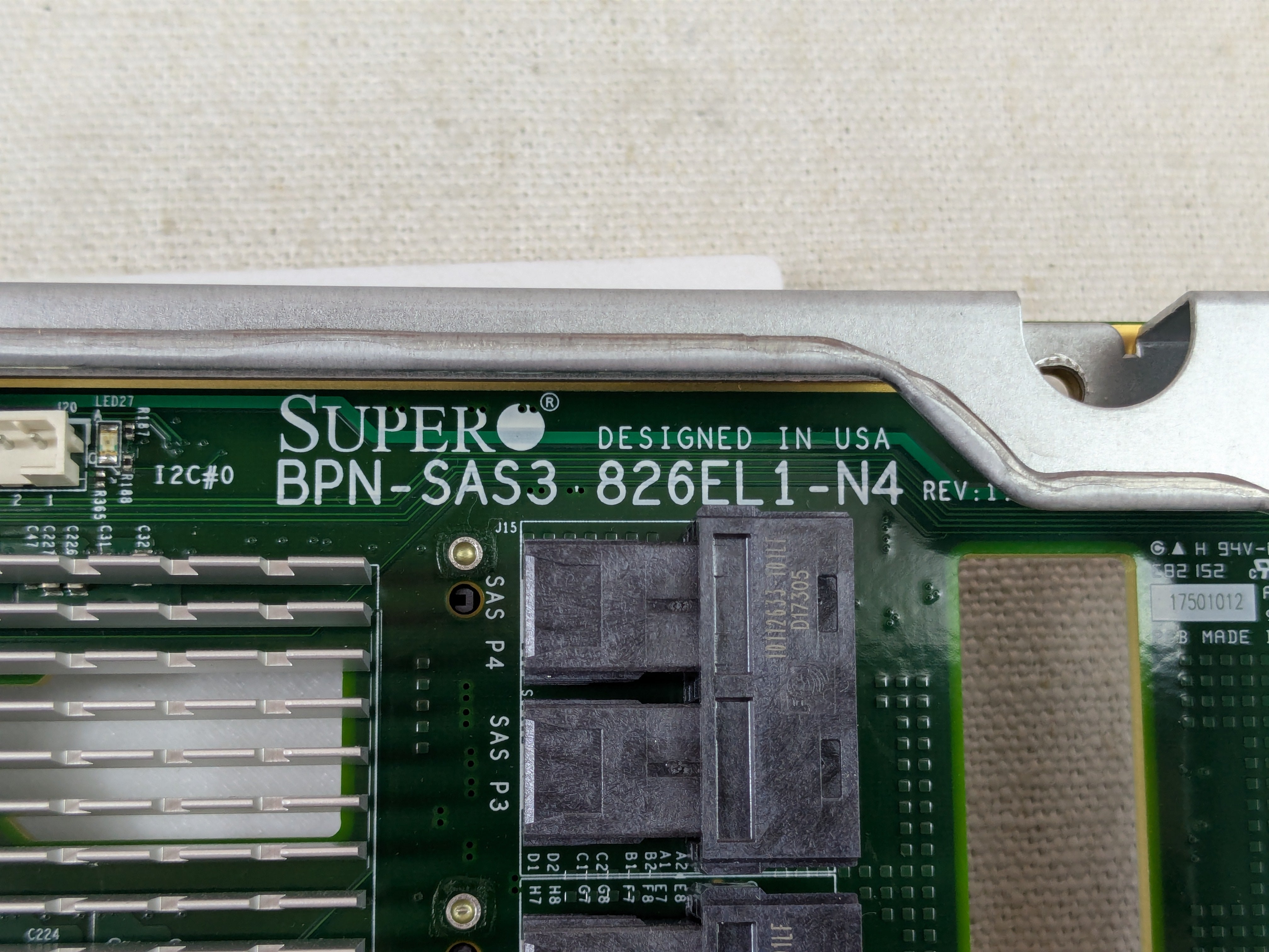 SuperMicro BPN-SAS3-826EL1 12x 3.5" 12Gb/s SAS (4xNVMe) Expander Backplane Board