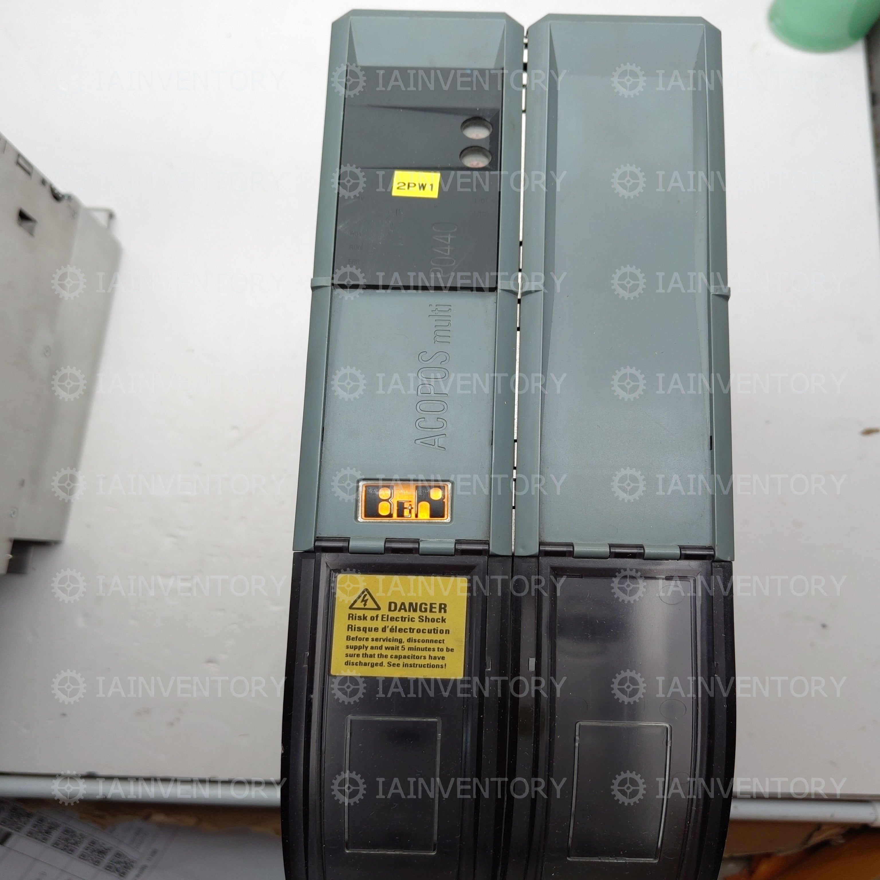 One B&R 8B0P0440HW00.000-1 PLC