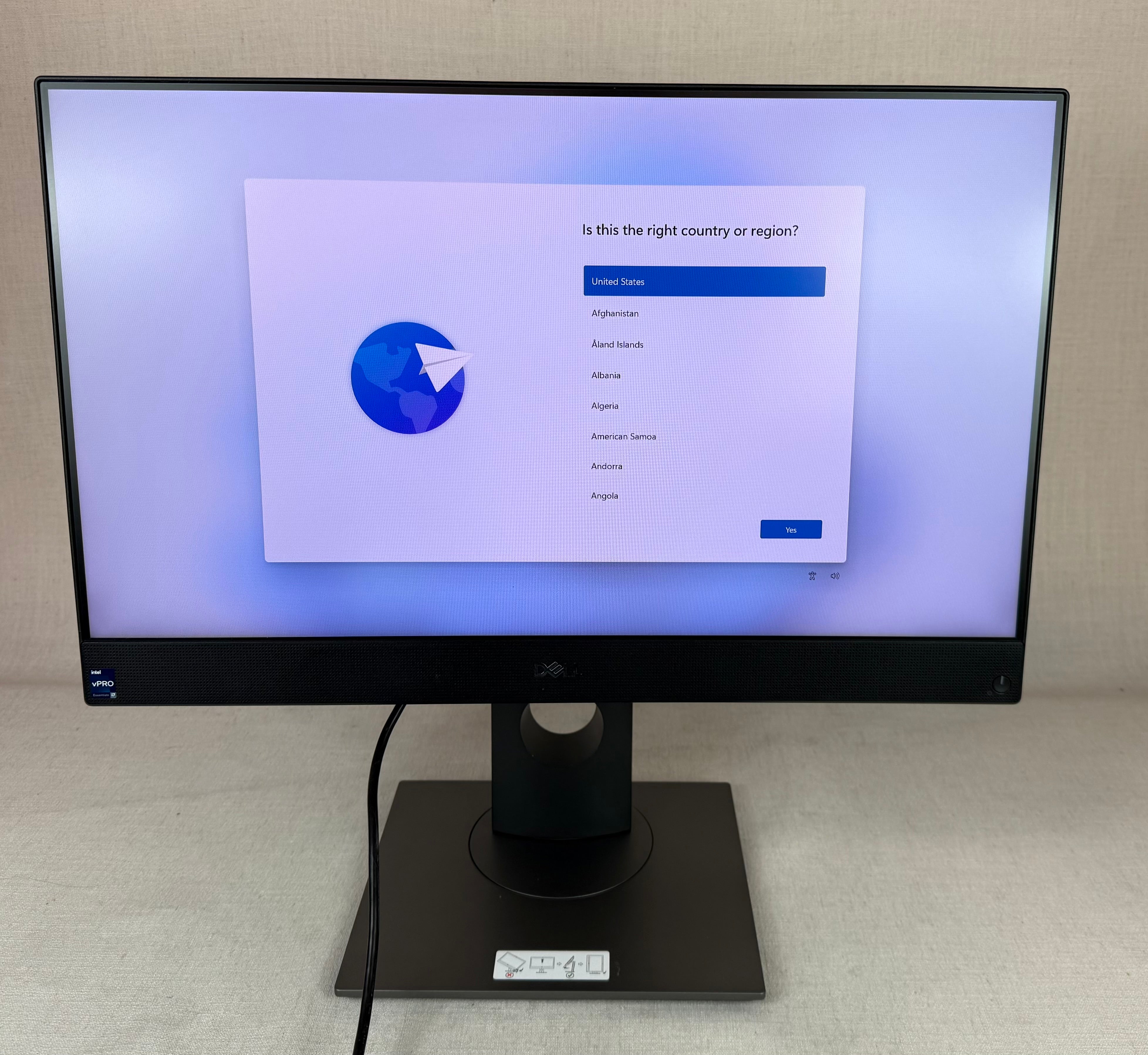 Dell OptiPlex 5400 AiO Desktop | i7-12700 | 16gb ram | 256gb SSD | Win11