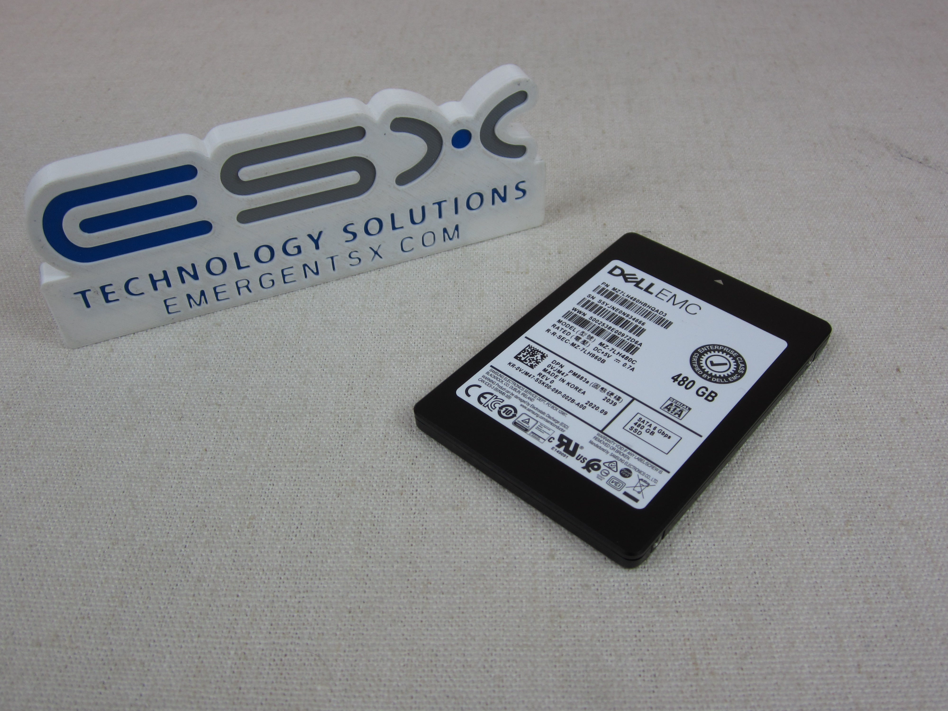 Dell VJM47 480GB 6Gb/s 2.5" SATA RI TLC SSD Samsung PM883a MZ-7LH480C