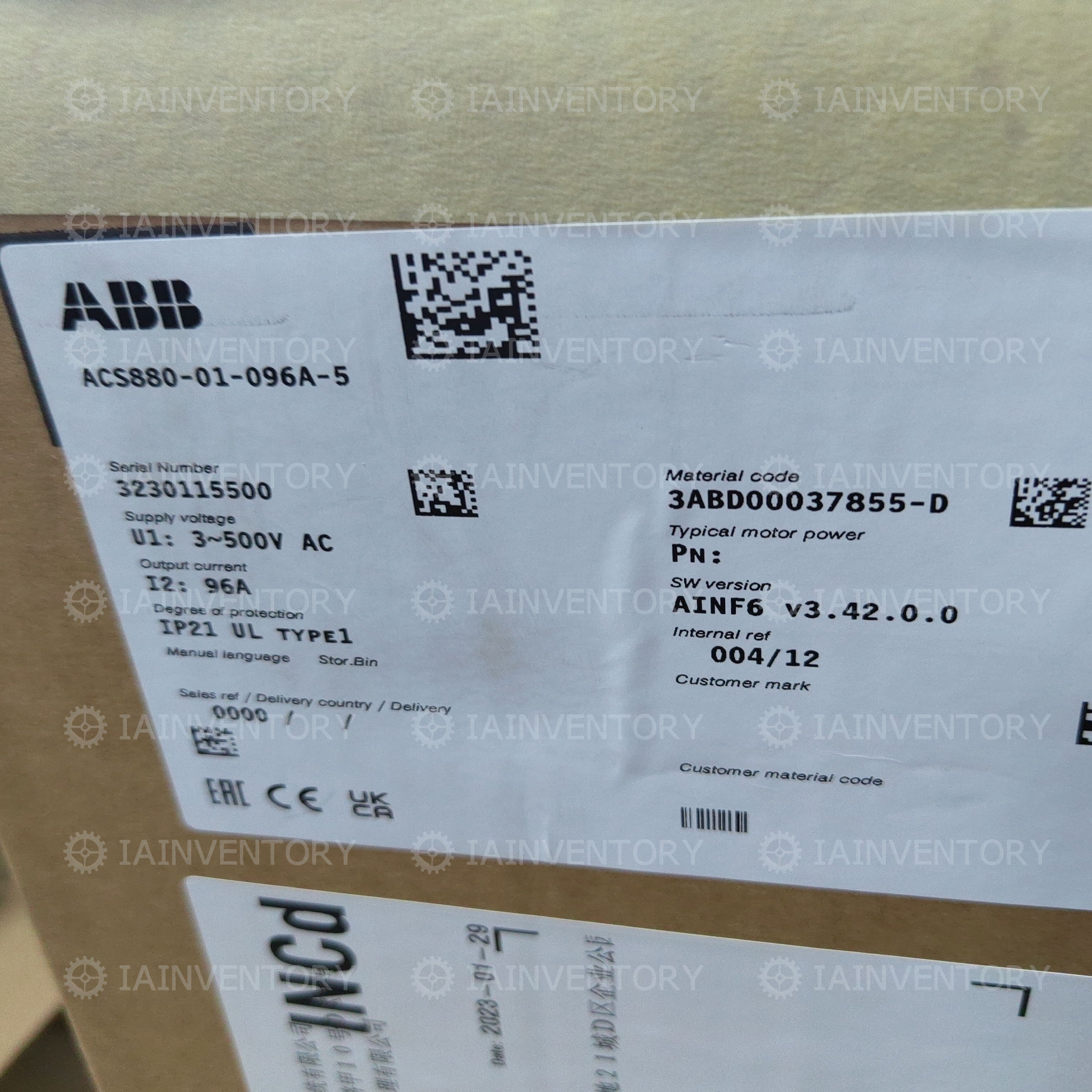 ABB ACS880-01-096A-5