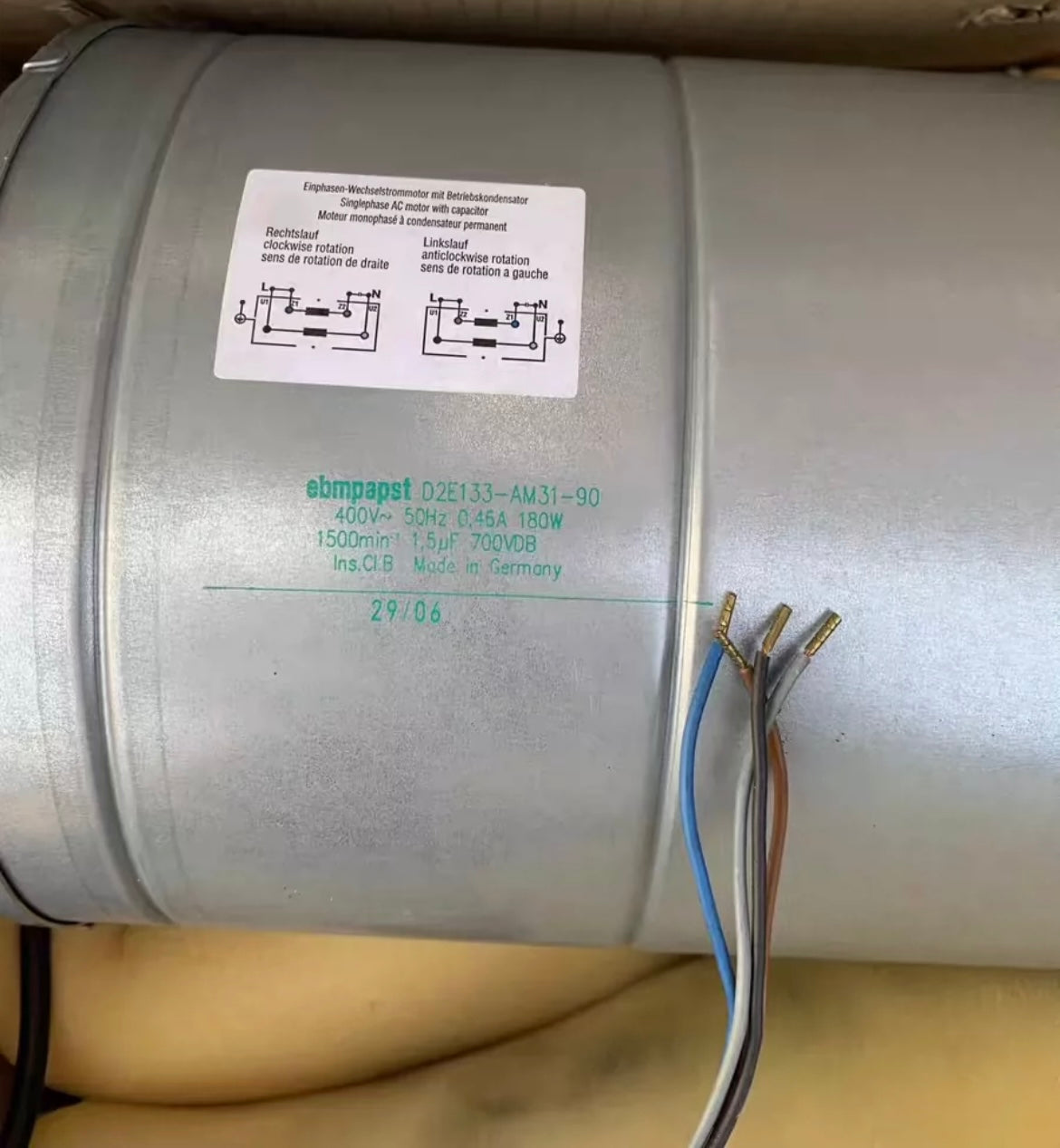 ebmpapst D2E133-AM31-09 fan 400VAC