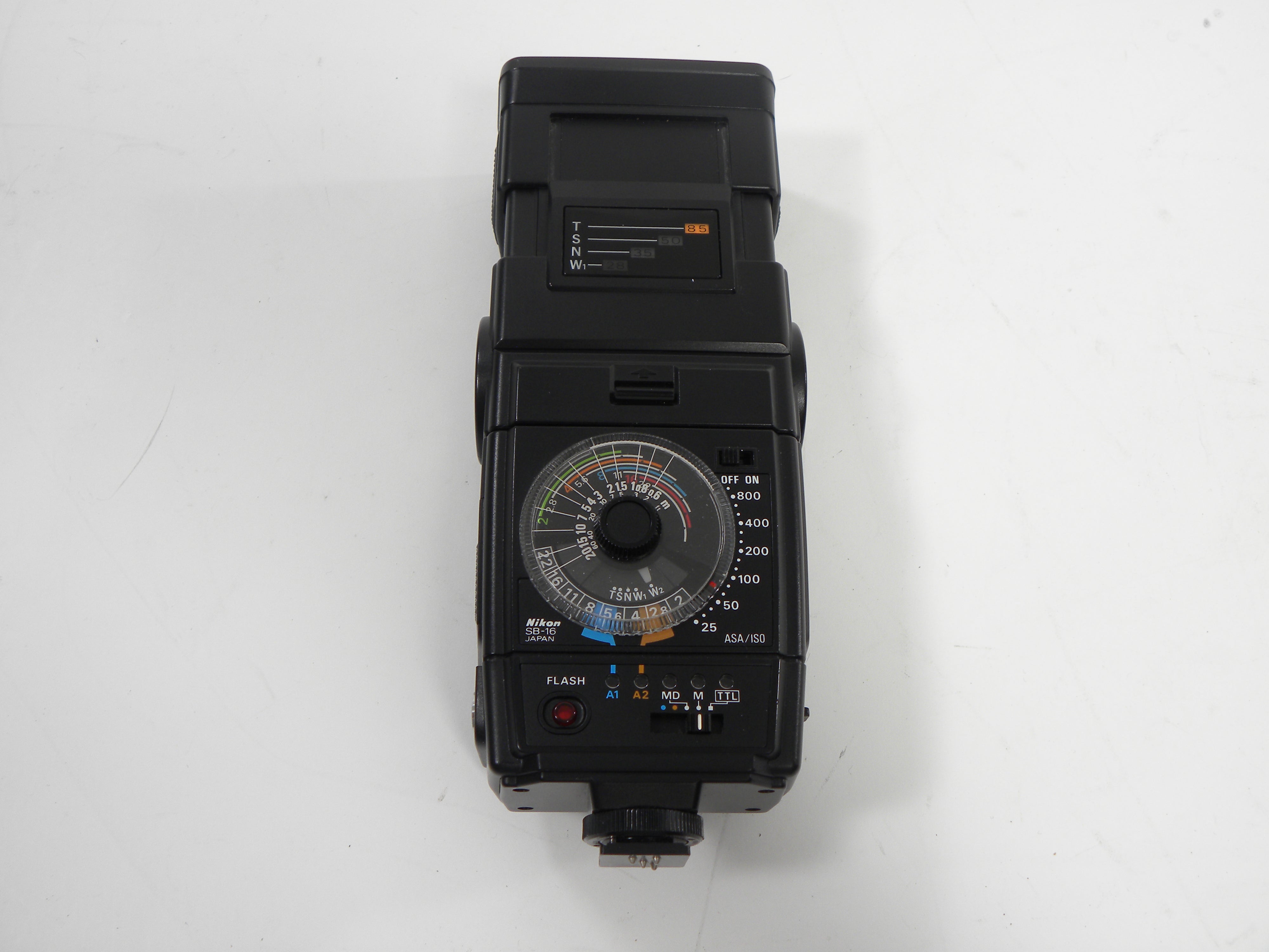 Nikon Speedlite SB-16