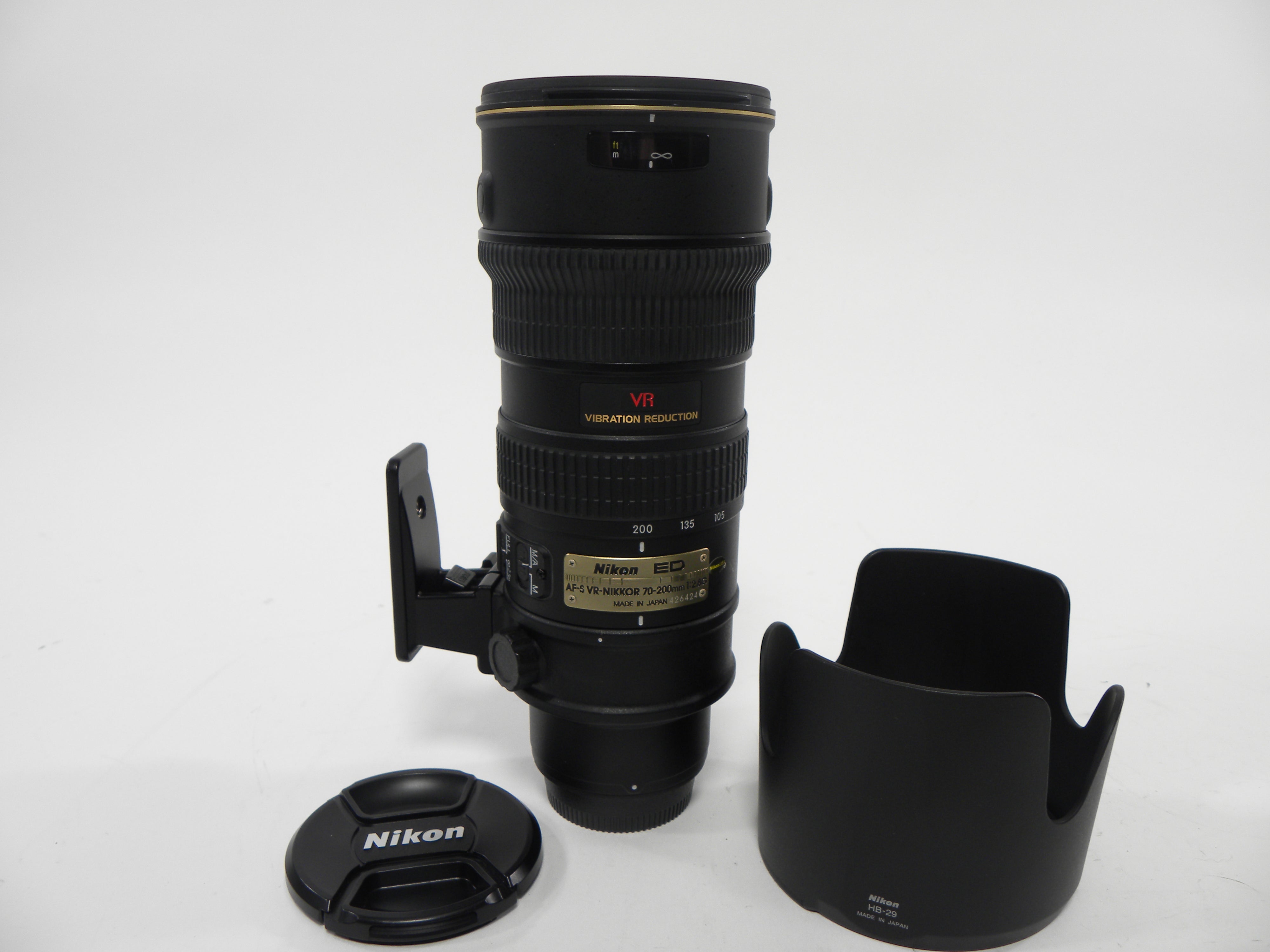 Nikon AF-S Nikkor VR ED IF 70-200mm f2.8G F Mount