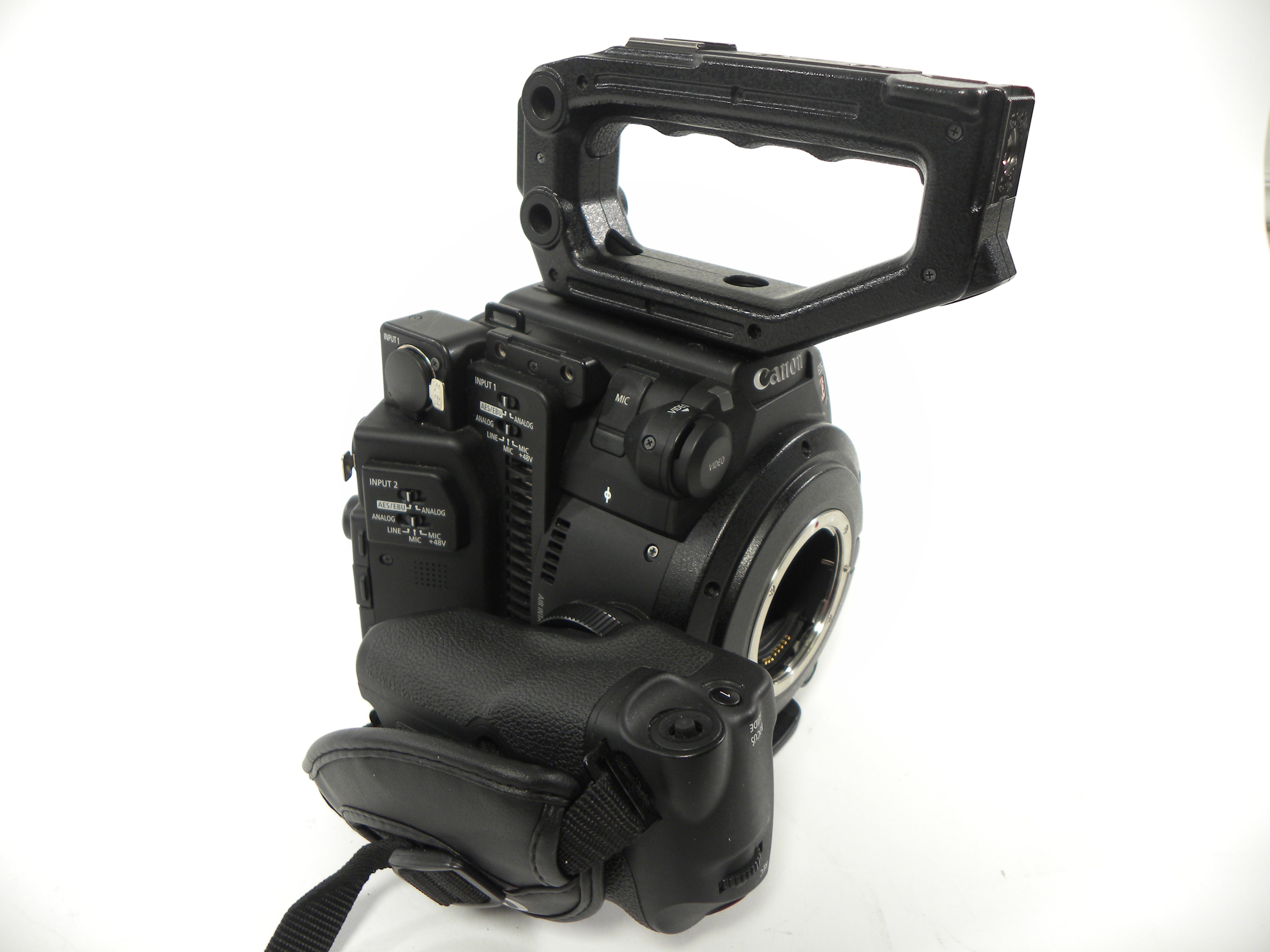 Canon EOS C200 Cinema Camera Body Only 440 Hours