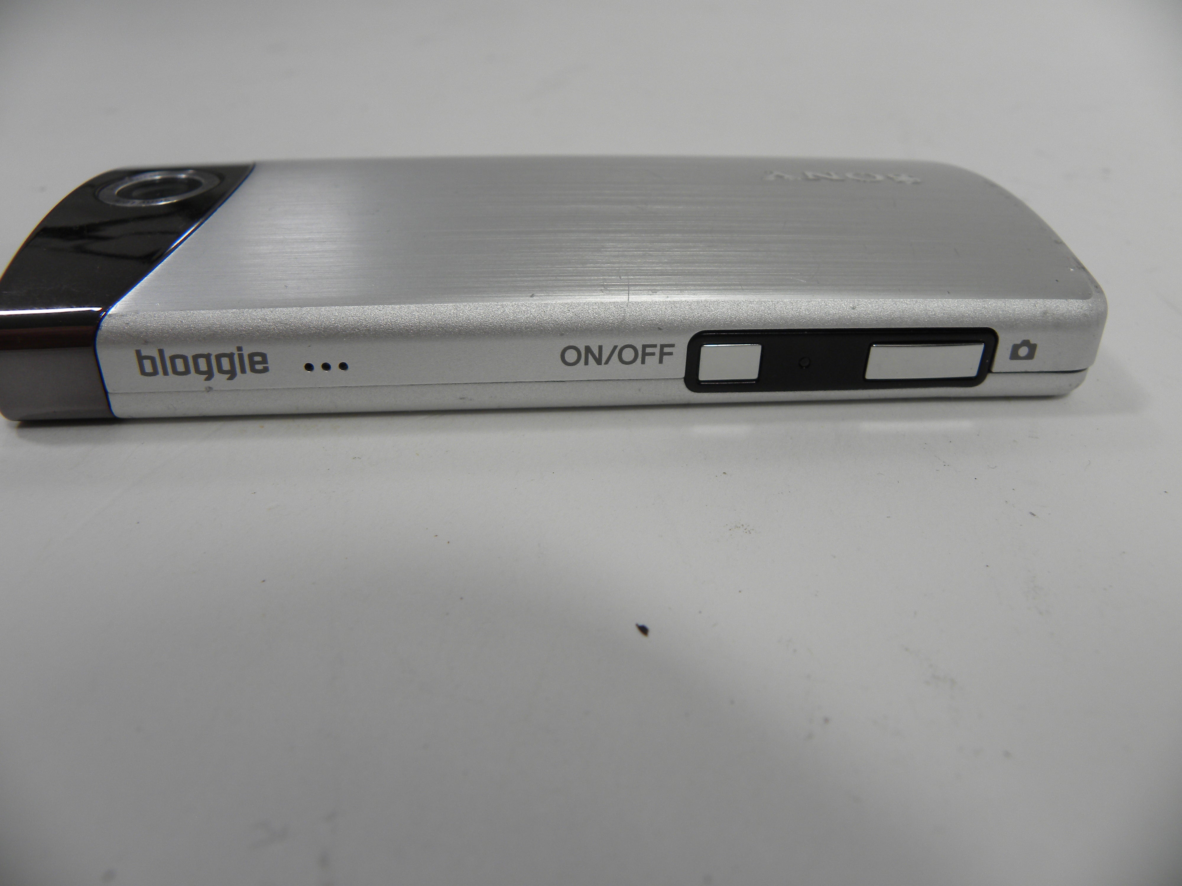 Sony Bloggie Moblie HD Snap Camera MHS-TS20
