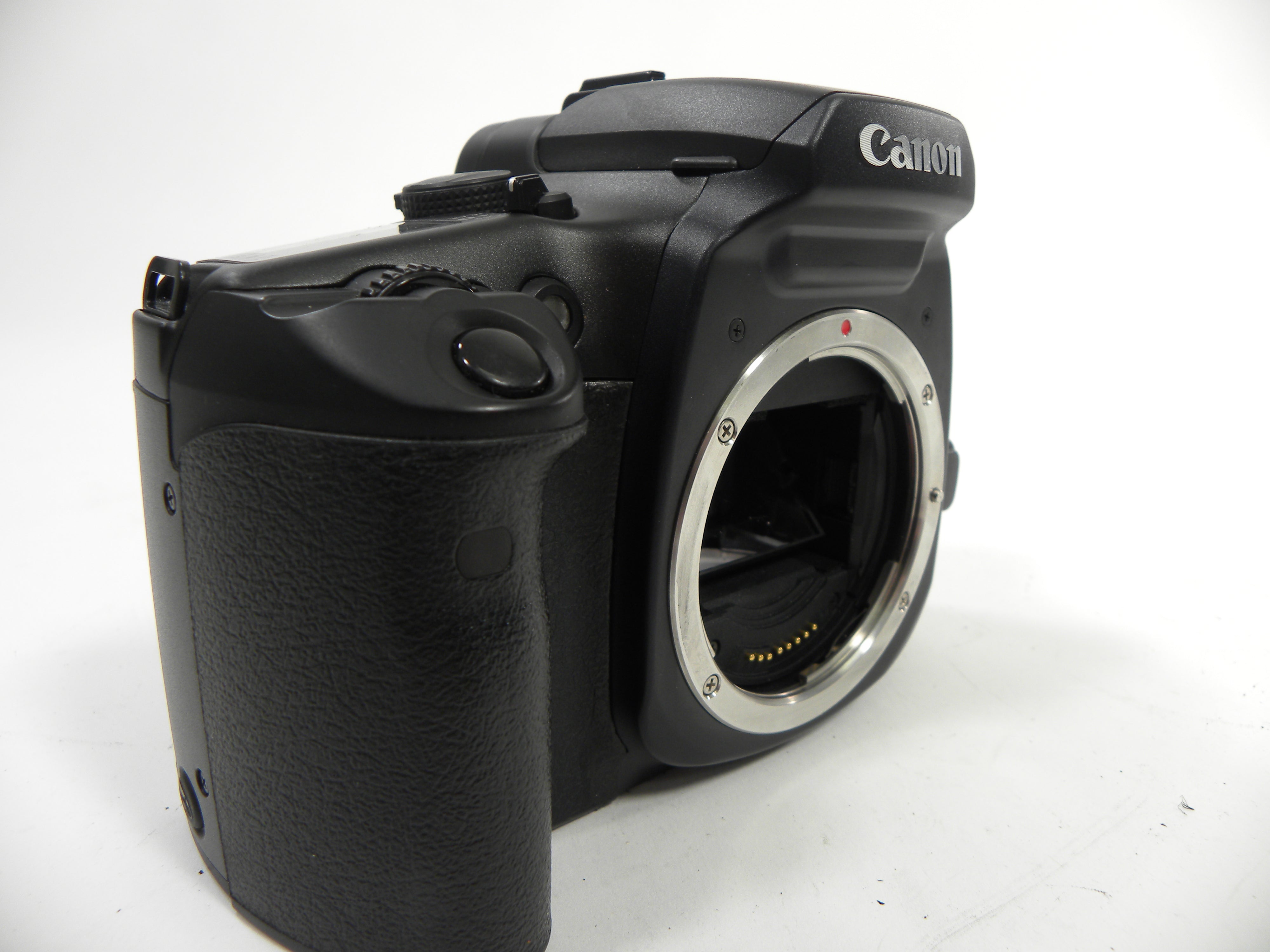 Canon EOS Elan 7e 35mm SLR Body only
