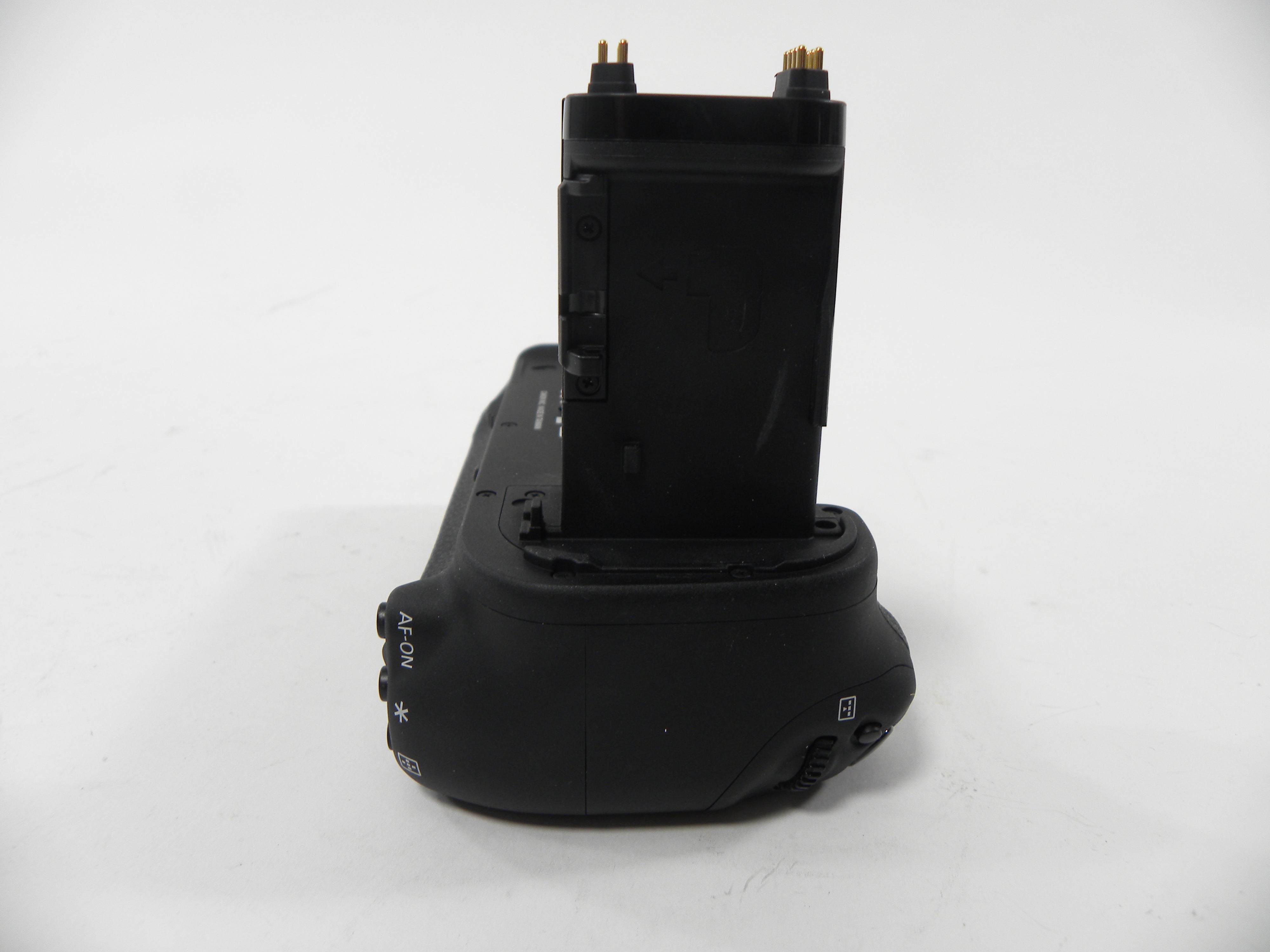 Canon BG-E21 Battery Grip for Canon 6D Mark II