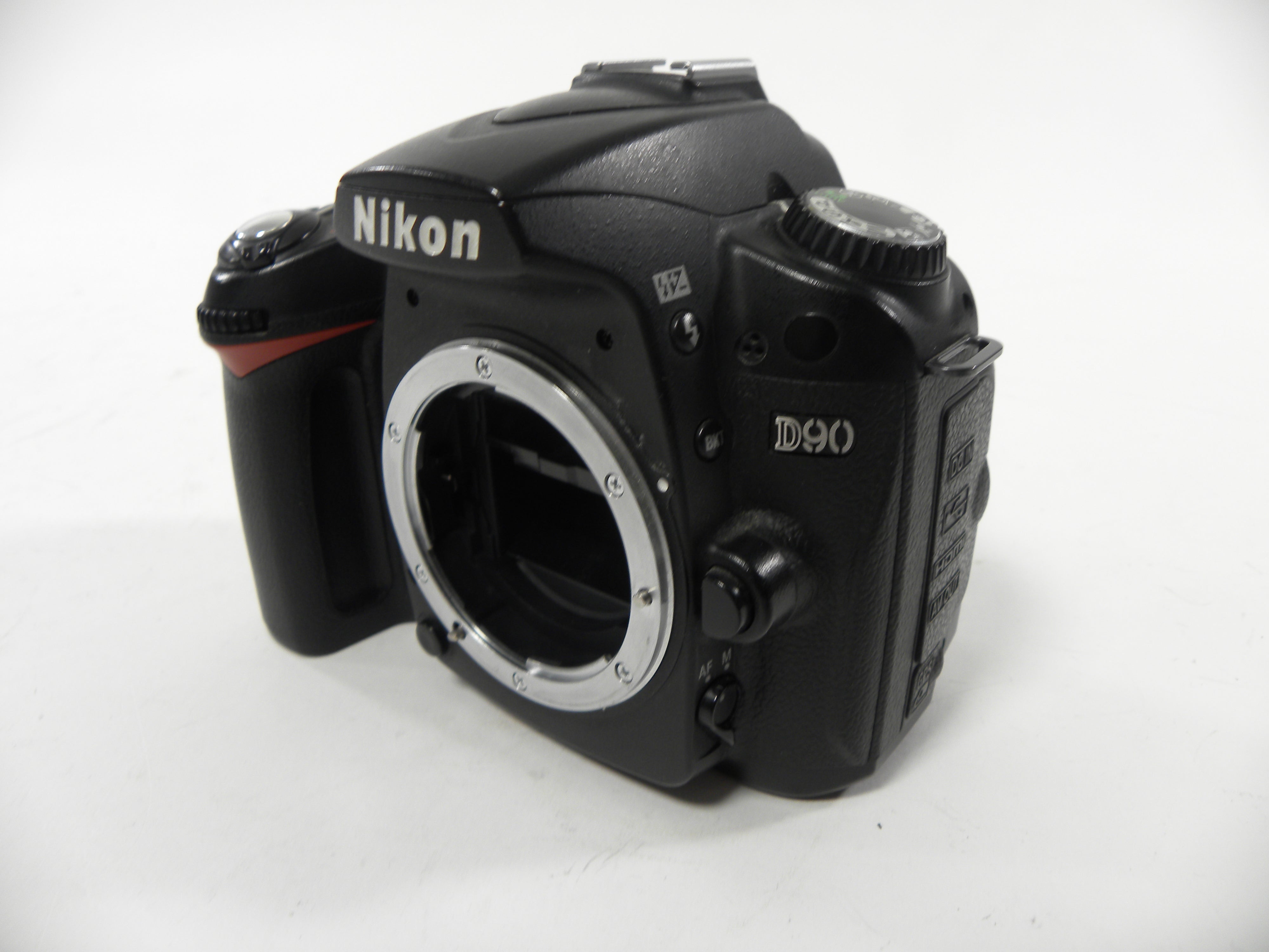 Nikon D90 12.3mp Digital SLR Camera body only (Parts)