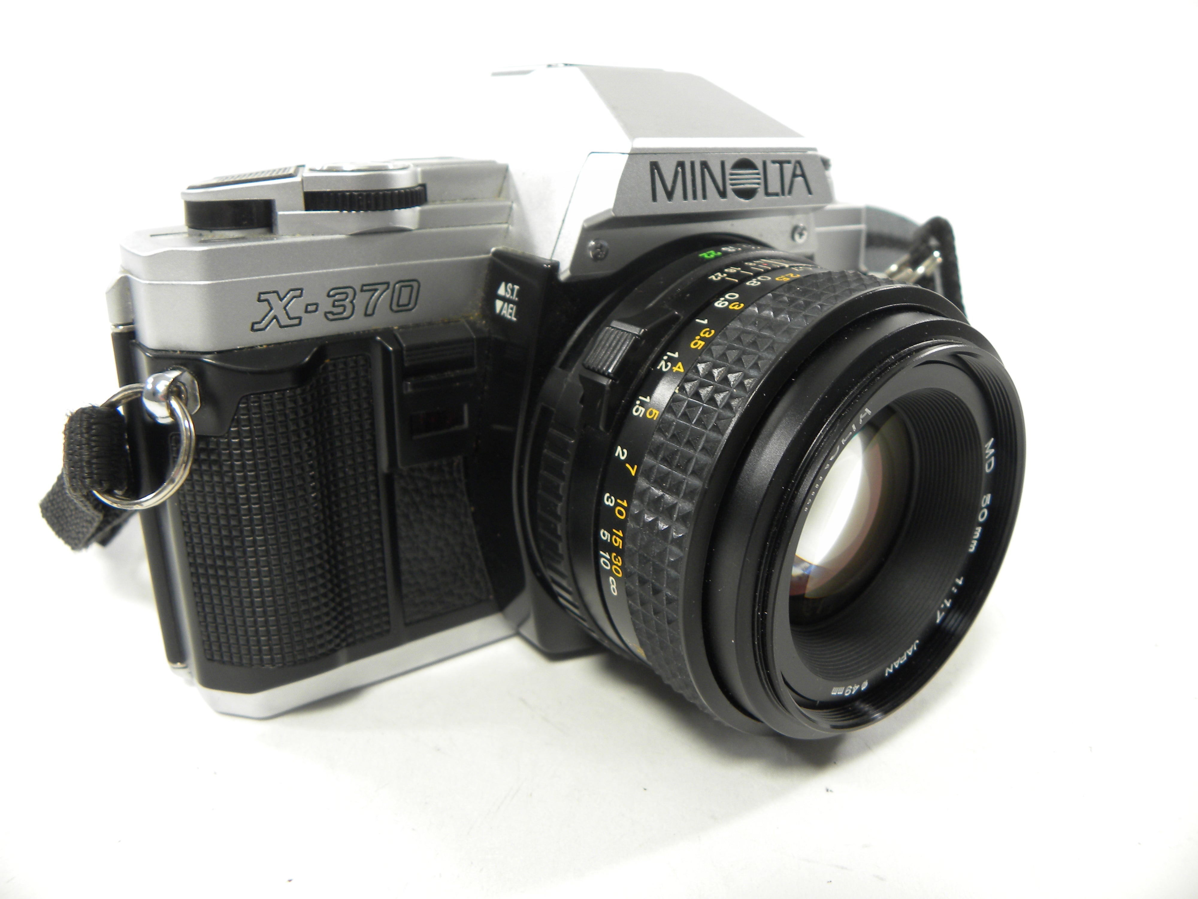 Minolta X-370 35mm SLR w/MD 50mm f1.7