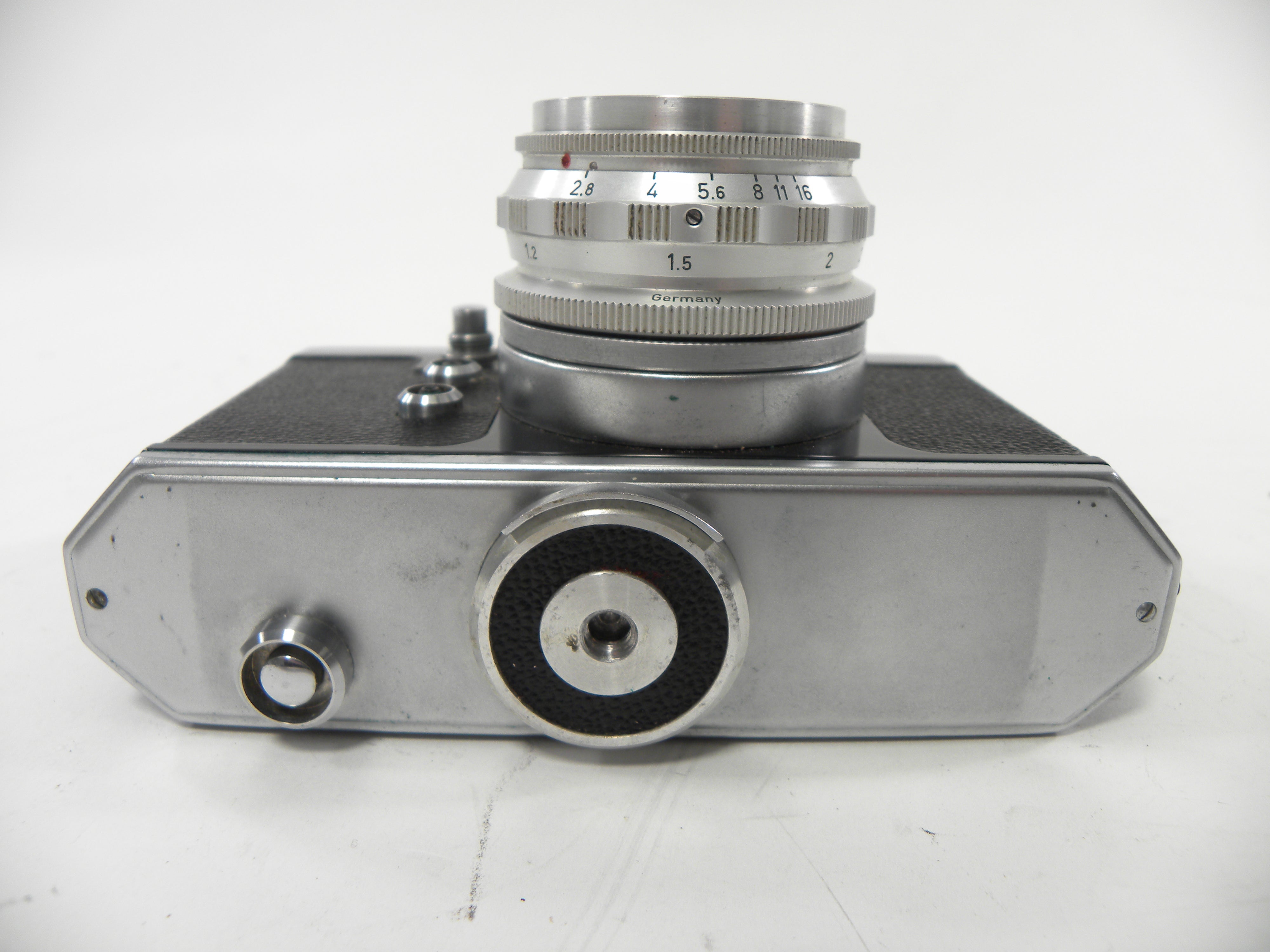 Edixa Reflex 35mm camera with a Cassar S 50mm f2.8 Read