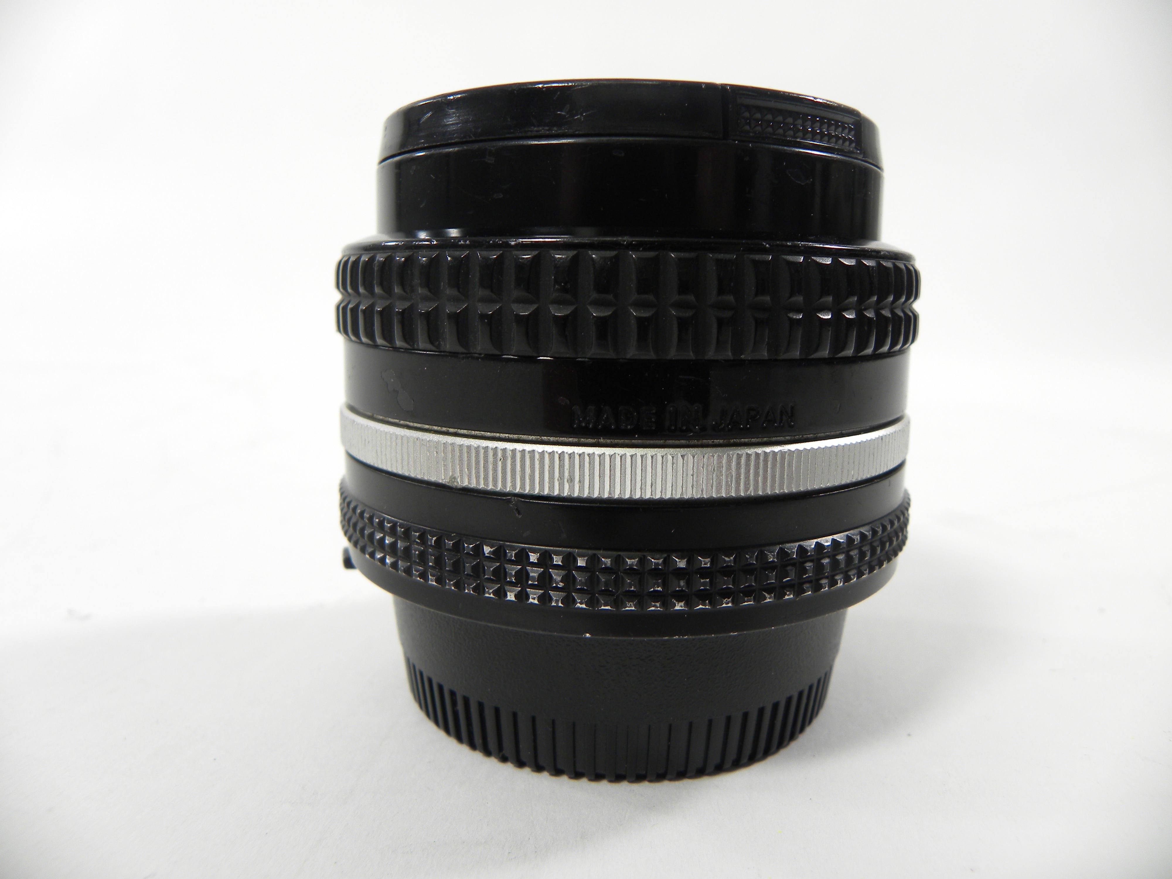 Nikon Nikkor 20mm f3.5 AIS F Mount