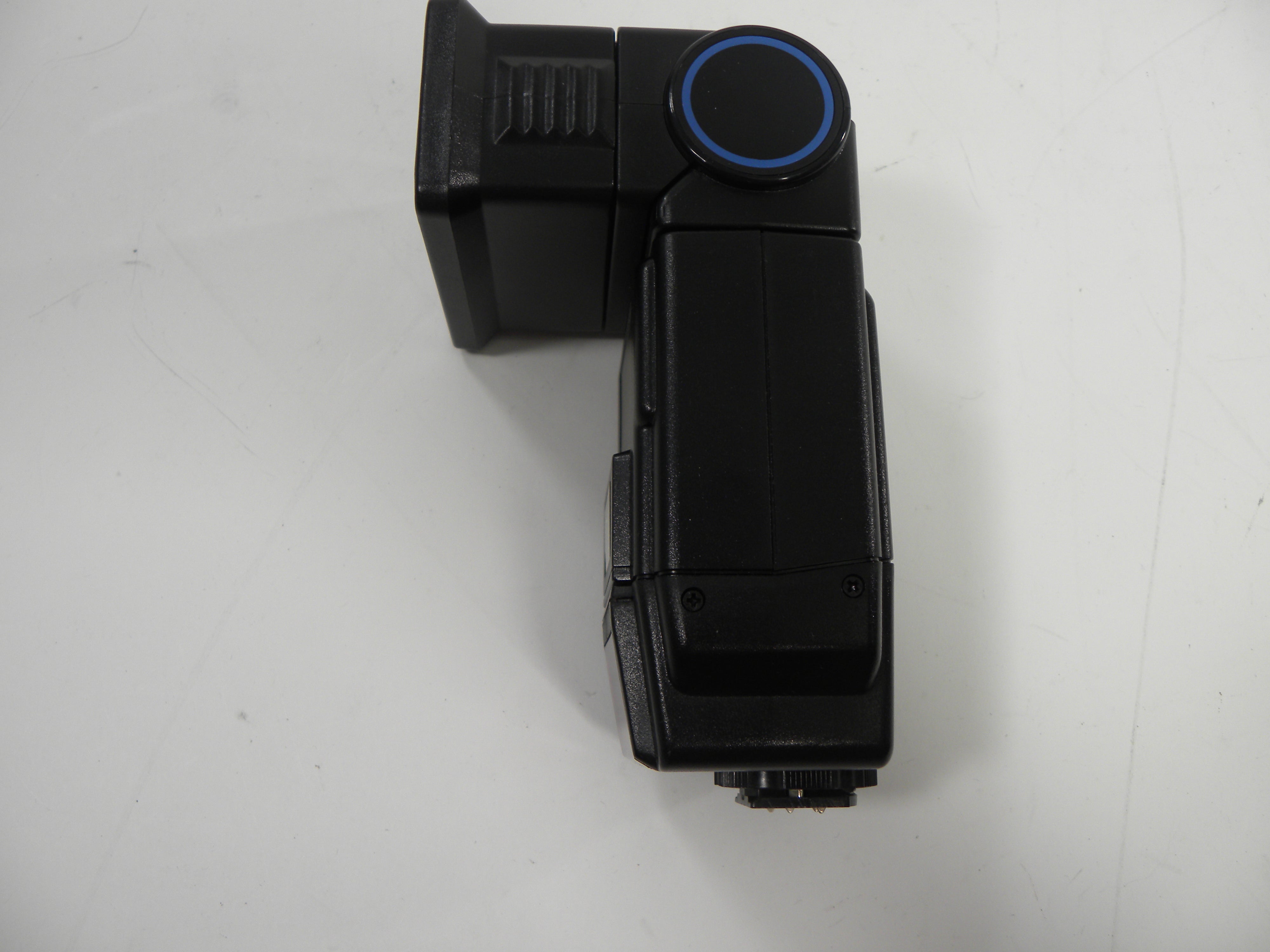Quantaray QTB 7500A Universal AF Shoe Mount Flash