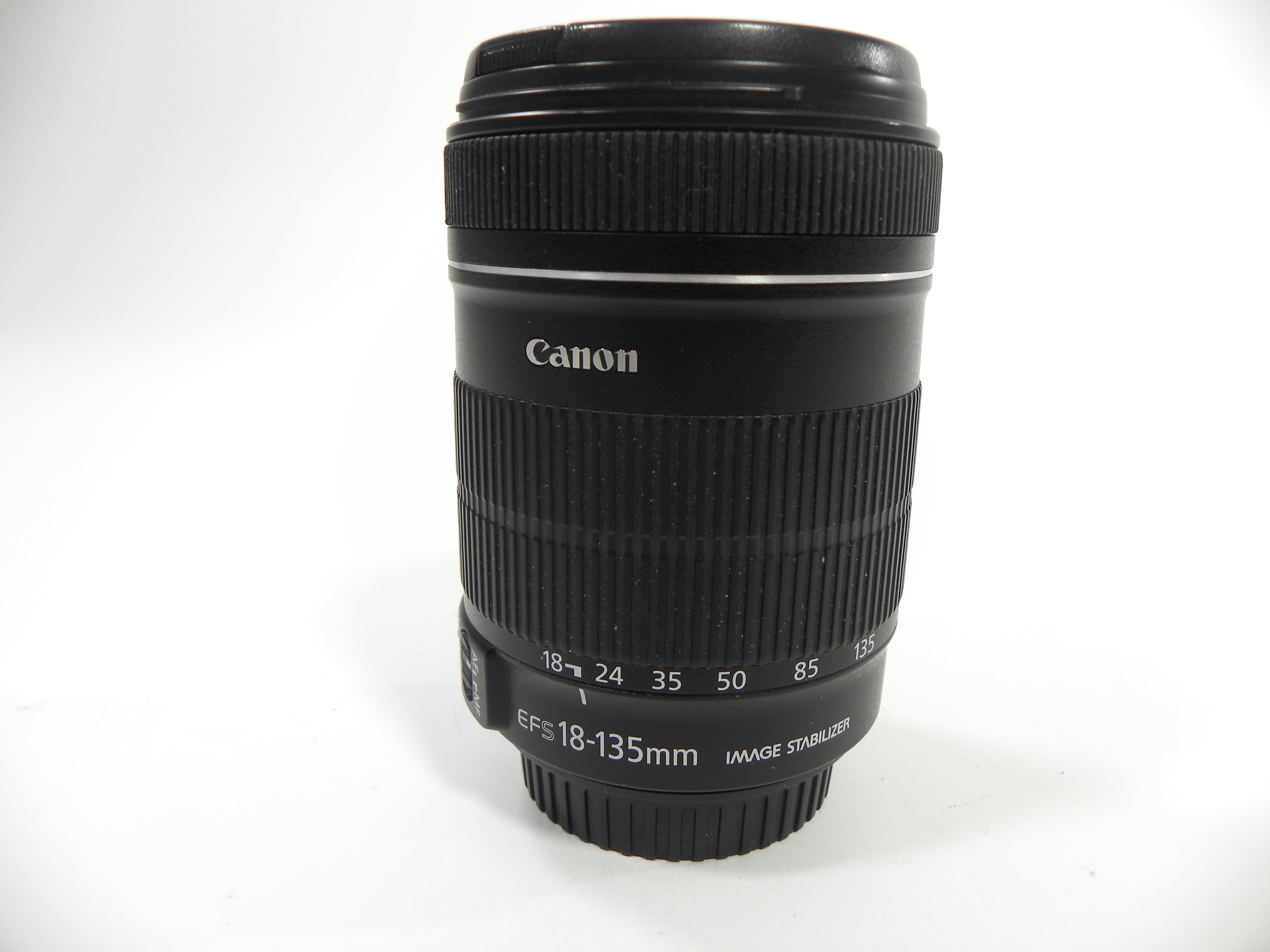 Canon EF-S 18-135mm f3.5-5.6 IS