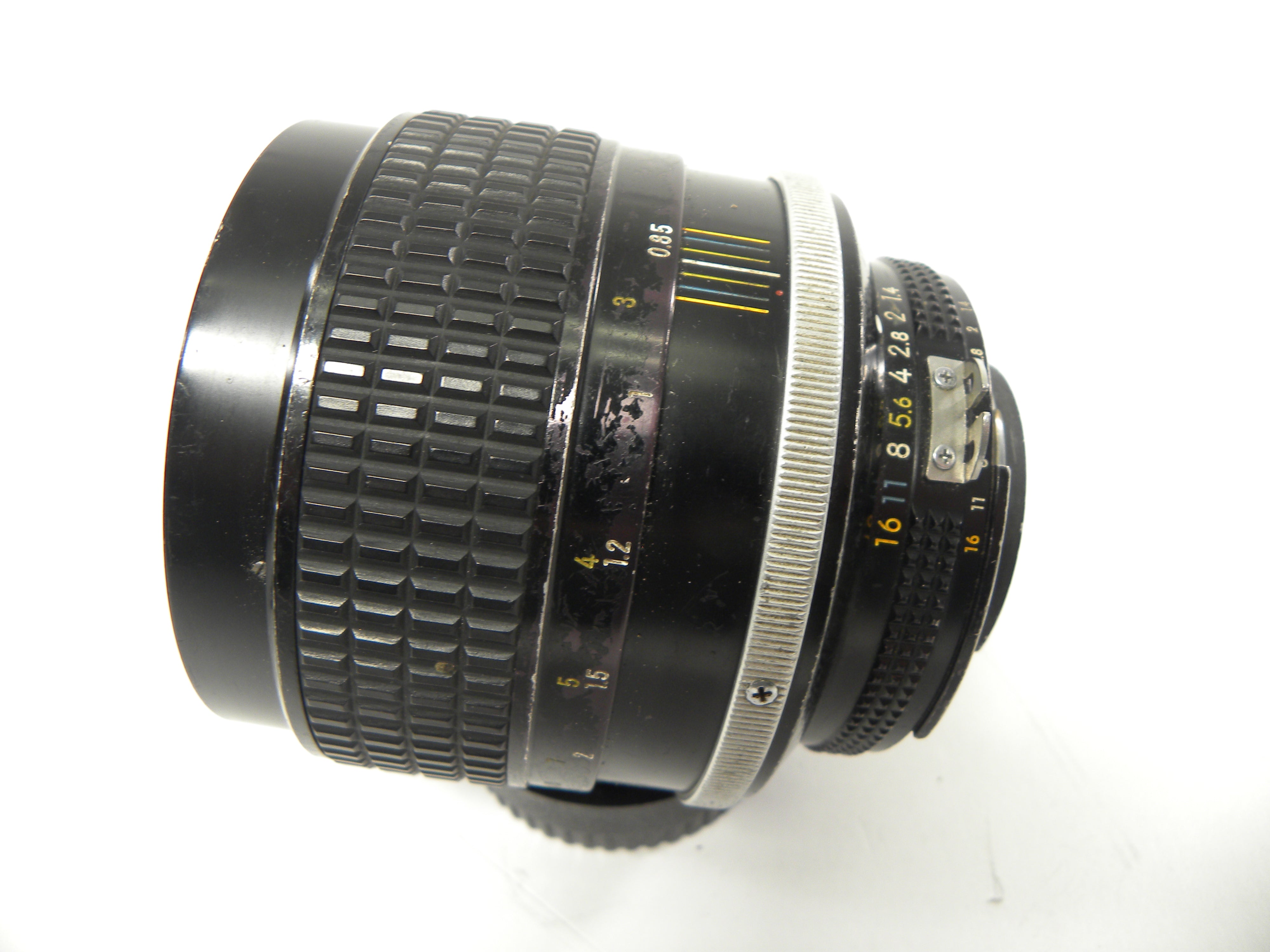 Nikon Nikkor 85mm f1.4 Ais F Mount