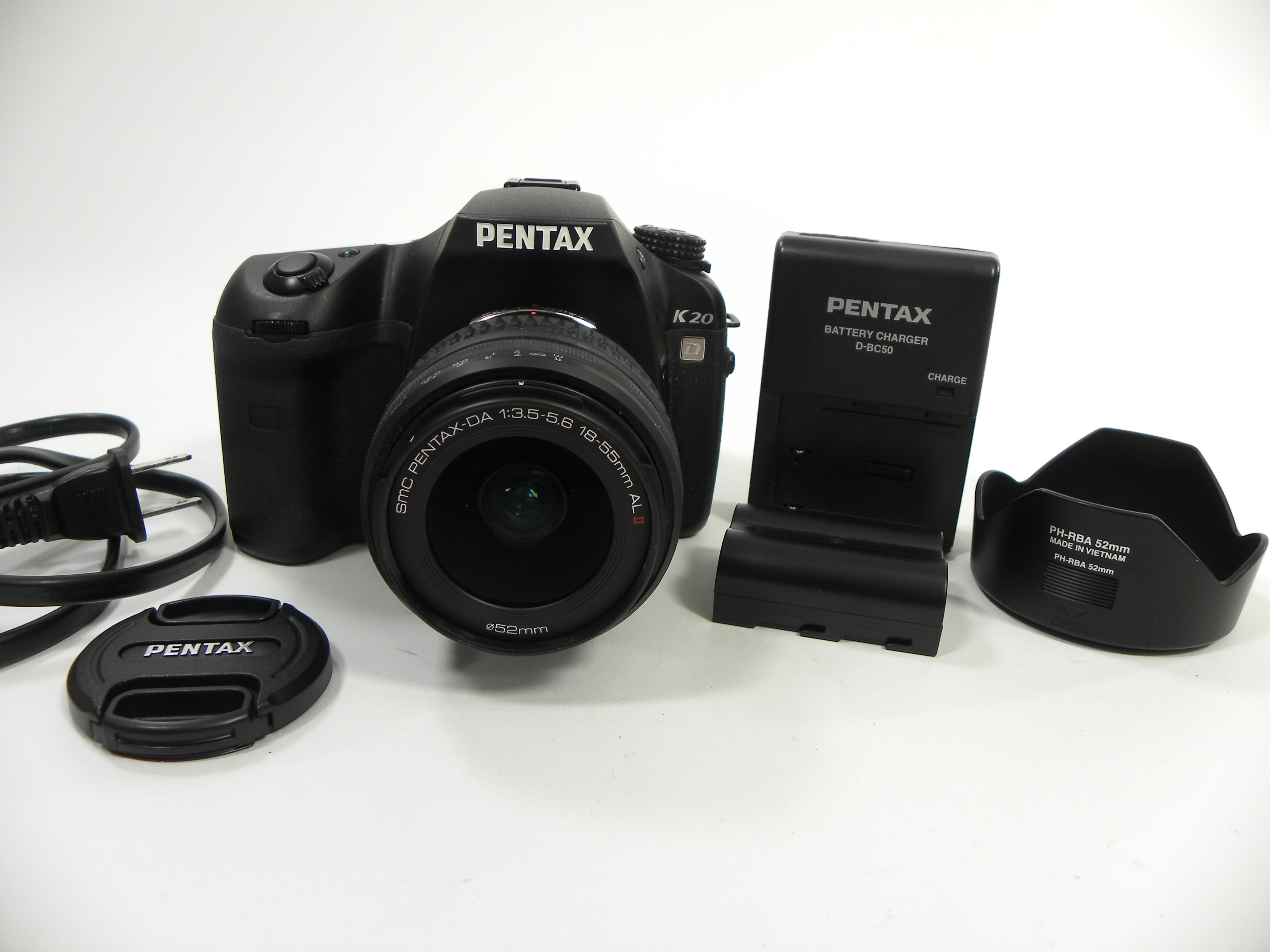 Pentax K20D 14.6mp Digital SLR w/Pentax-DA SMC 18-55mm Shutter Ct. 155