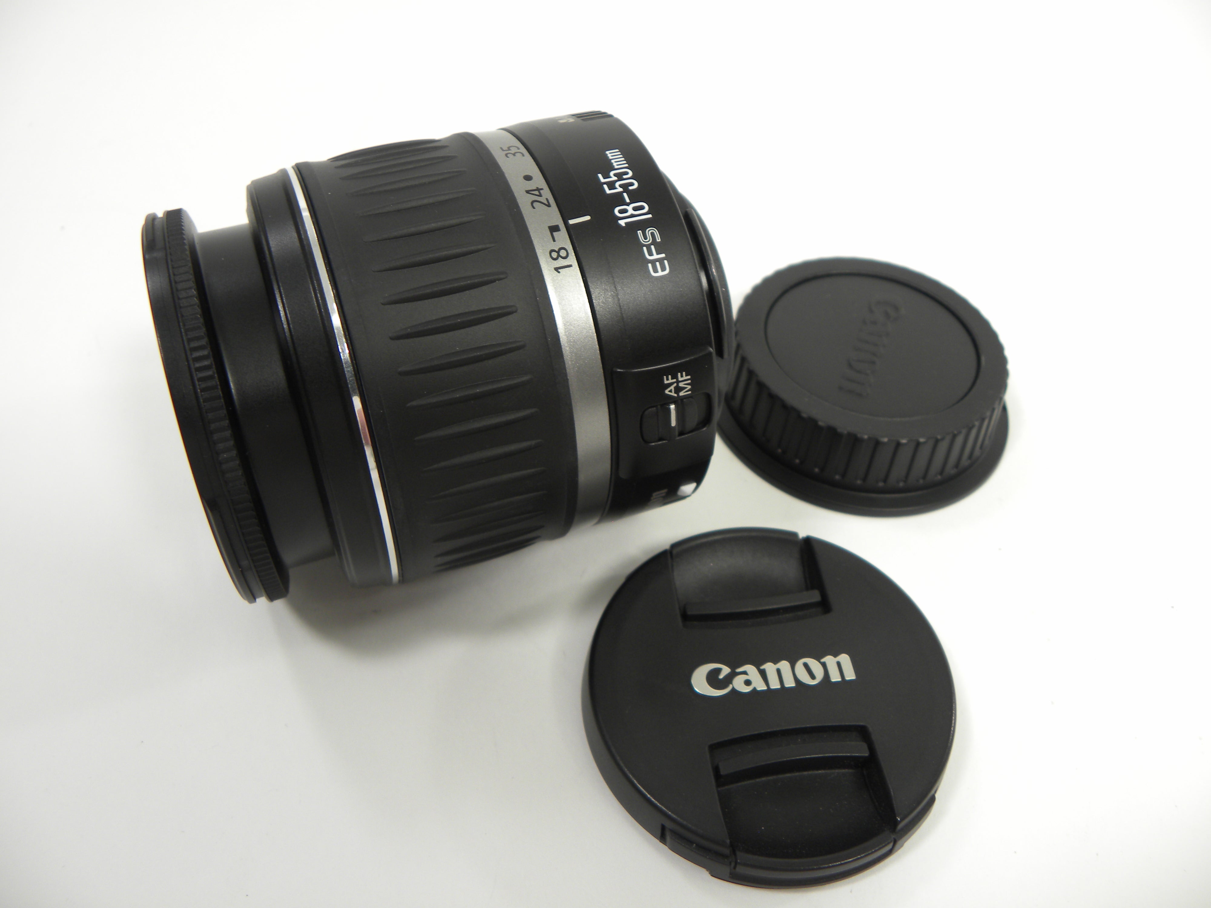 Canon EF-S 18-55mm f3.5-5.6 II