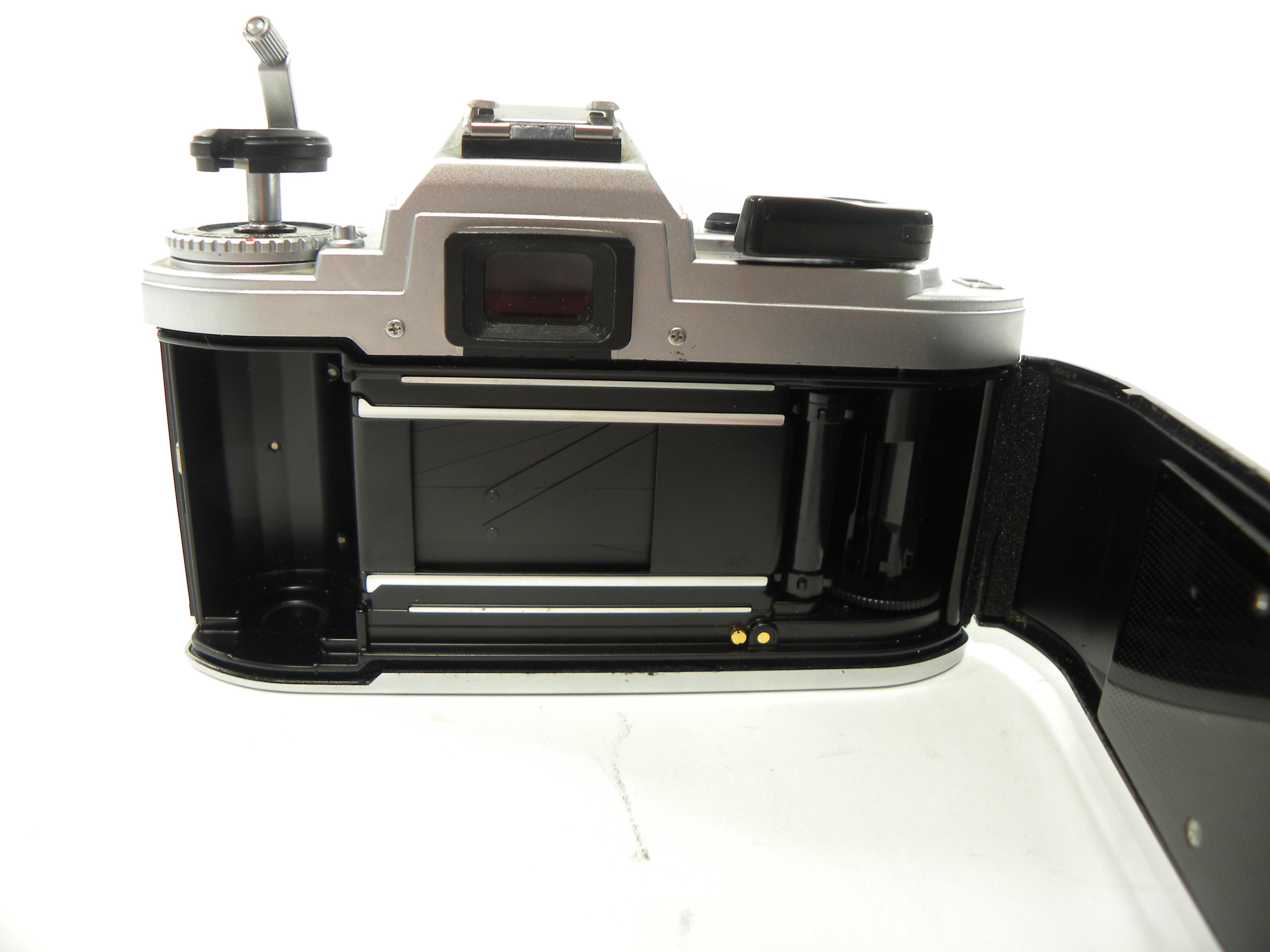 Nikon FG 35mm SLR camera body only