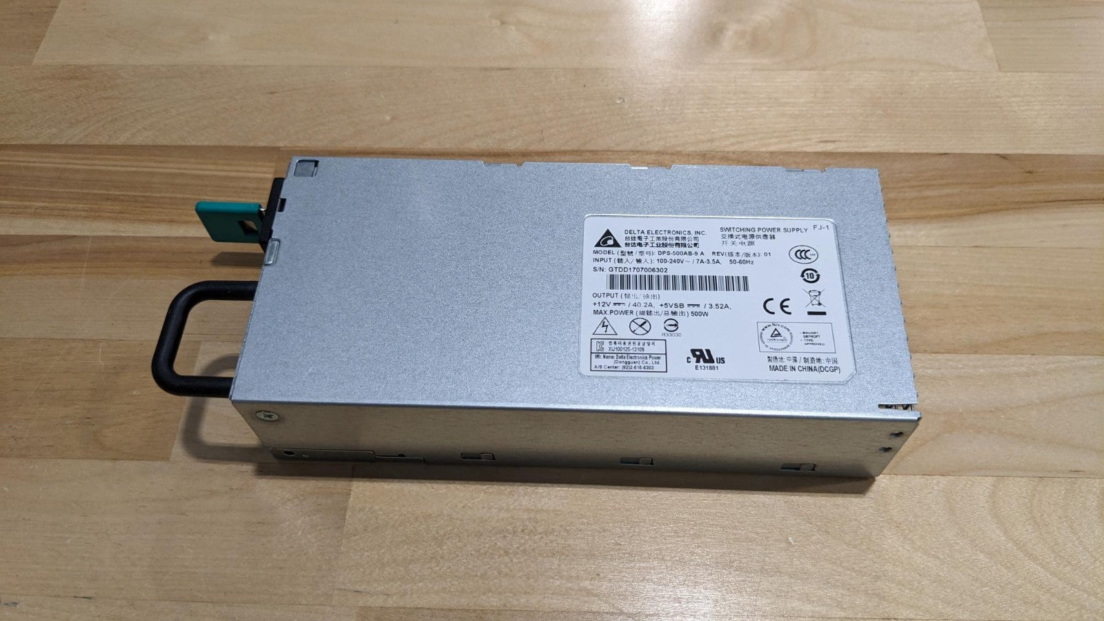 Delta DPS-500AB-9 500W SWITCHING POWER SUPPLY