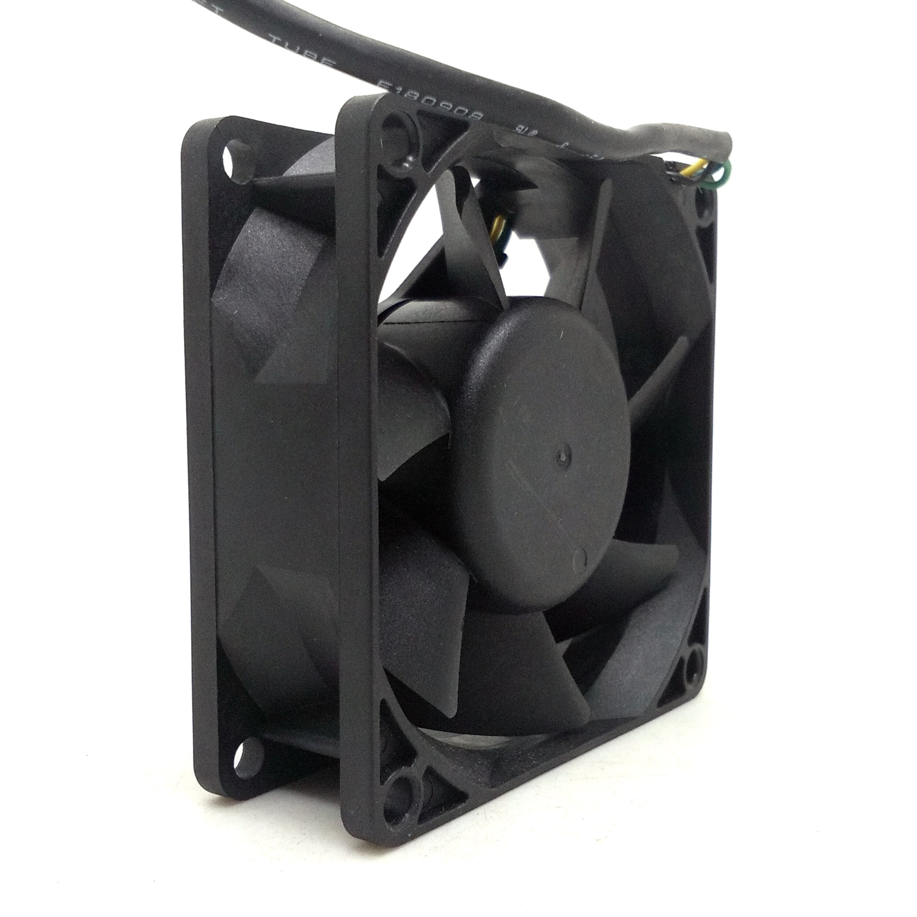 Foxconn PVA070G12Q 70x70x25mm 12V DC 0.50A 4-Wire Axial Cooling Fan