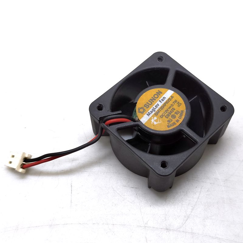 MAGNETIC 12V DC Axial Cooling Fan