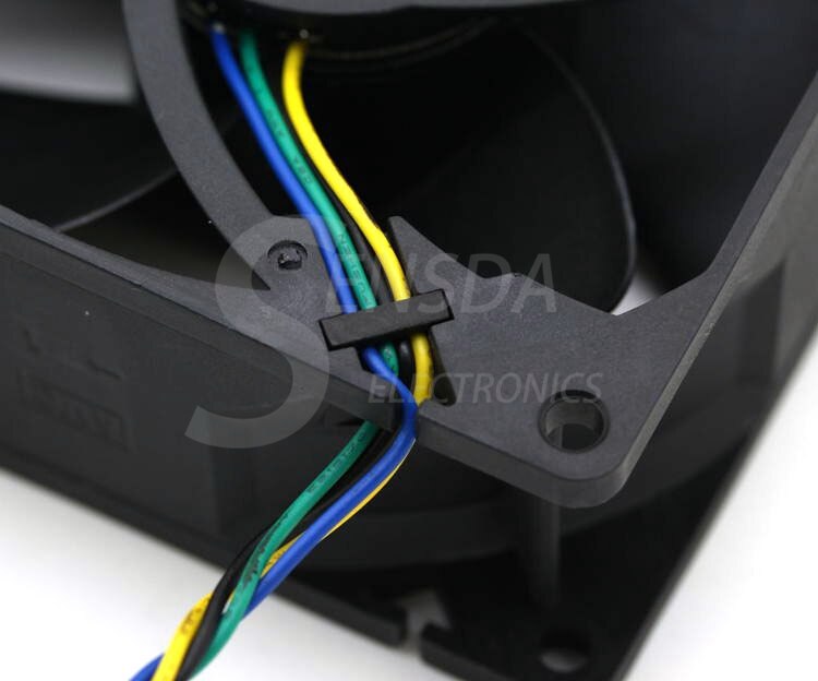 AVC DESA0938B2M 92x92x38mm 12V DC 0.75A 4-Wire Axial Cooling Fan