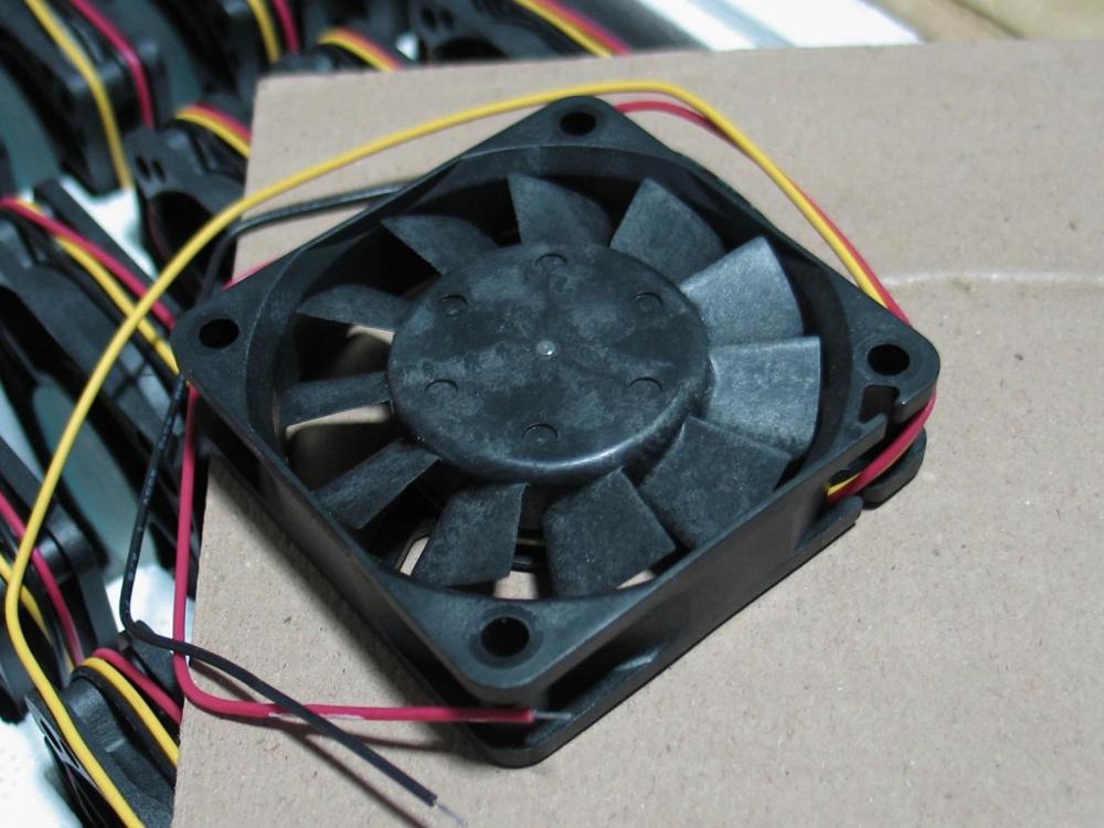 Nidec D06R-24TH 60x60x15mm 24V DC 0.12A Axial Cooling Fan