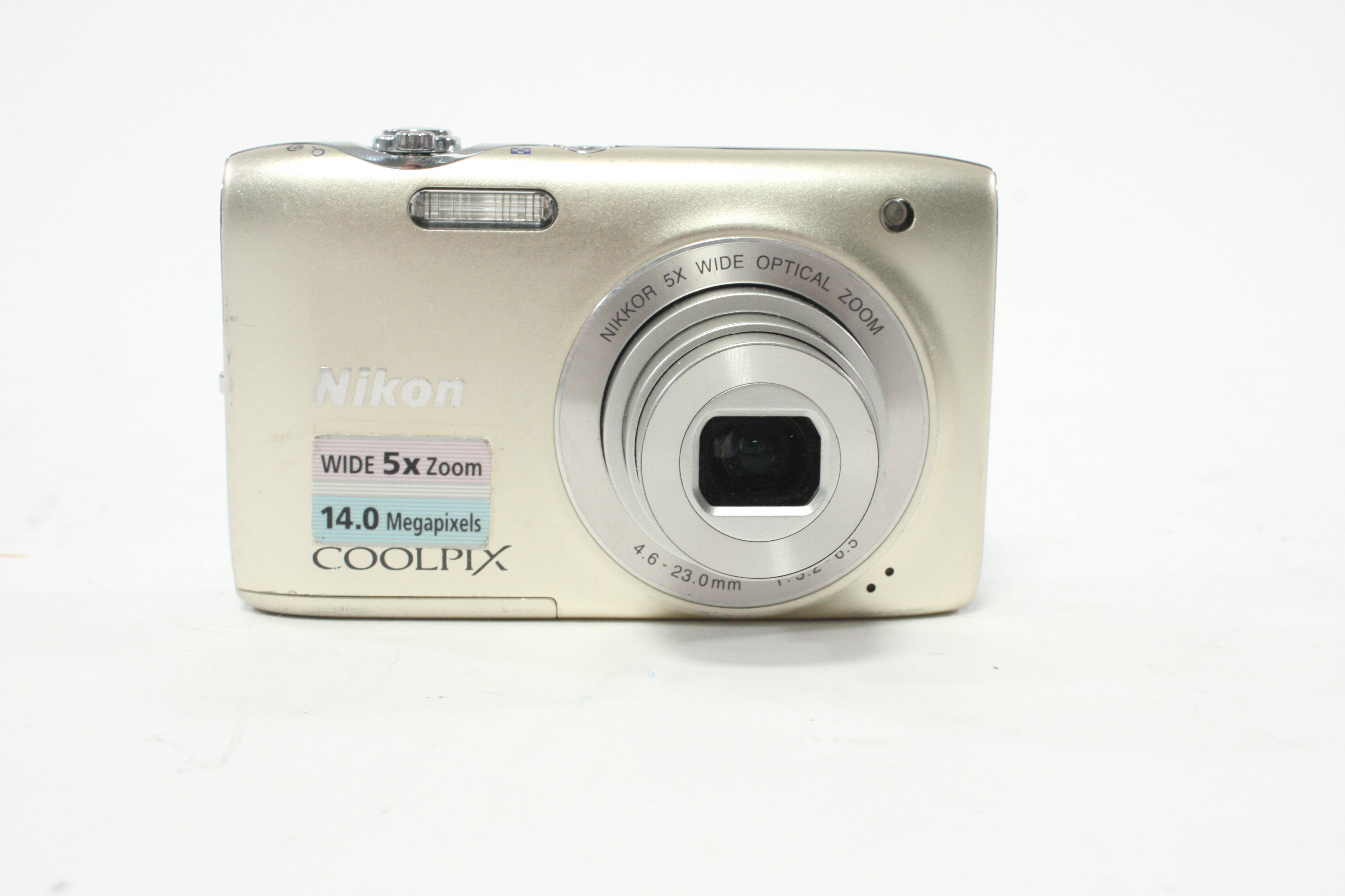 Nikon Coolpix S3100 Digital Point-and-Shoot Camera 5x Zoom 14.0mp
