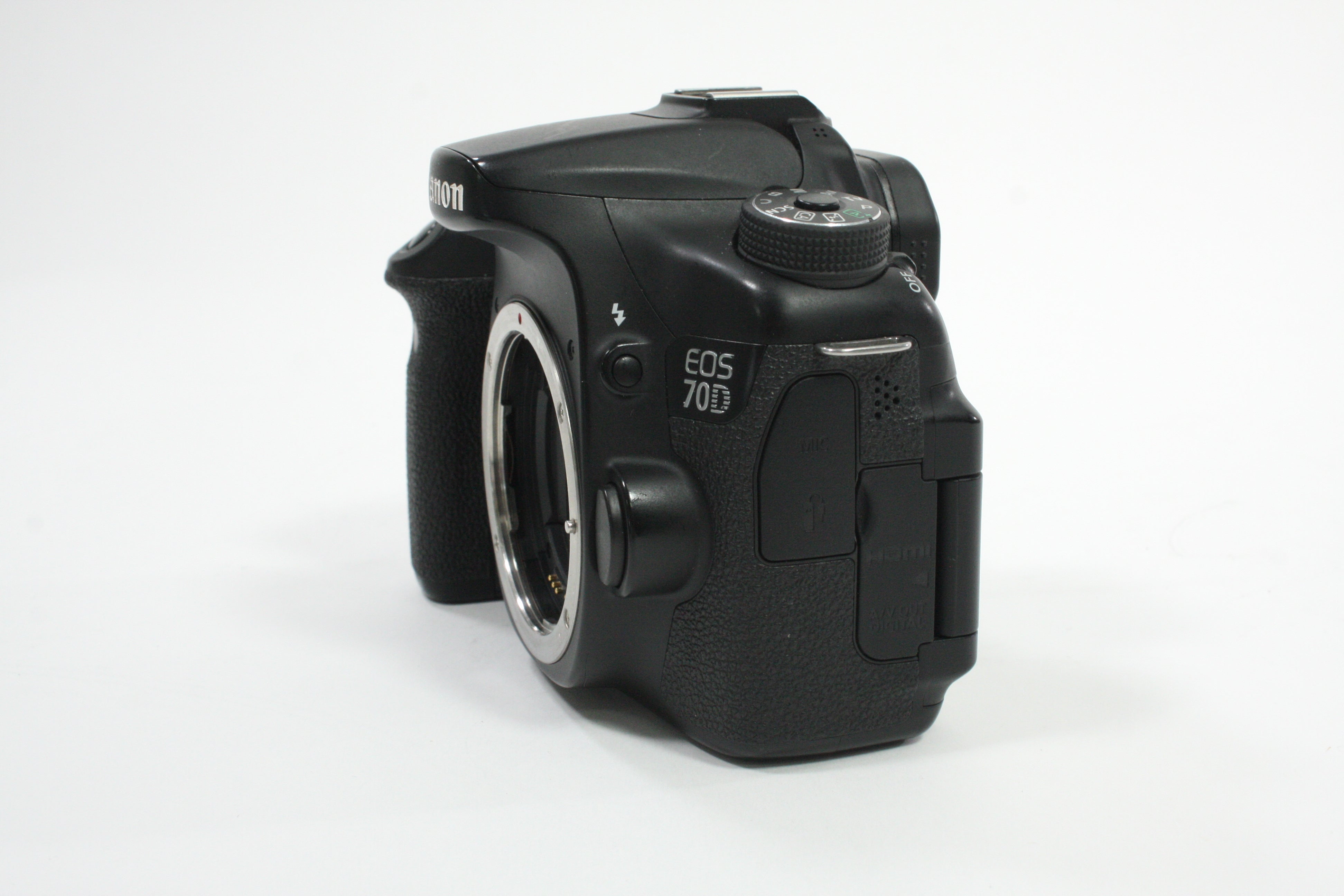 Canon EOS 70D DSLR Camera Body with Shutter Count of 25,366