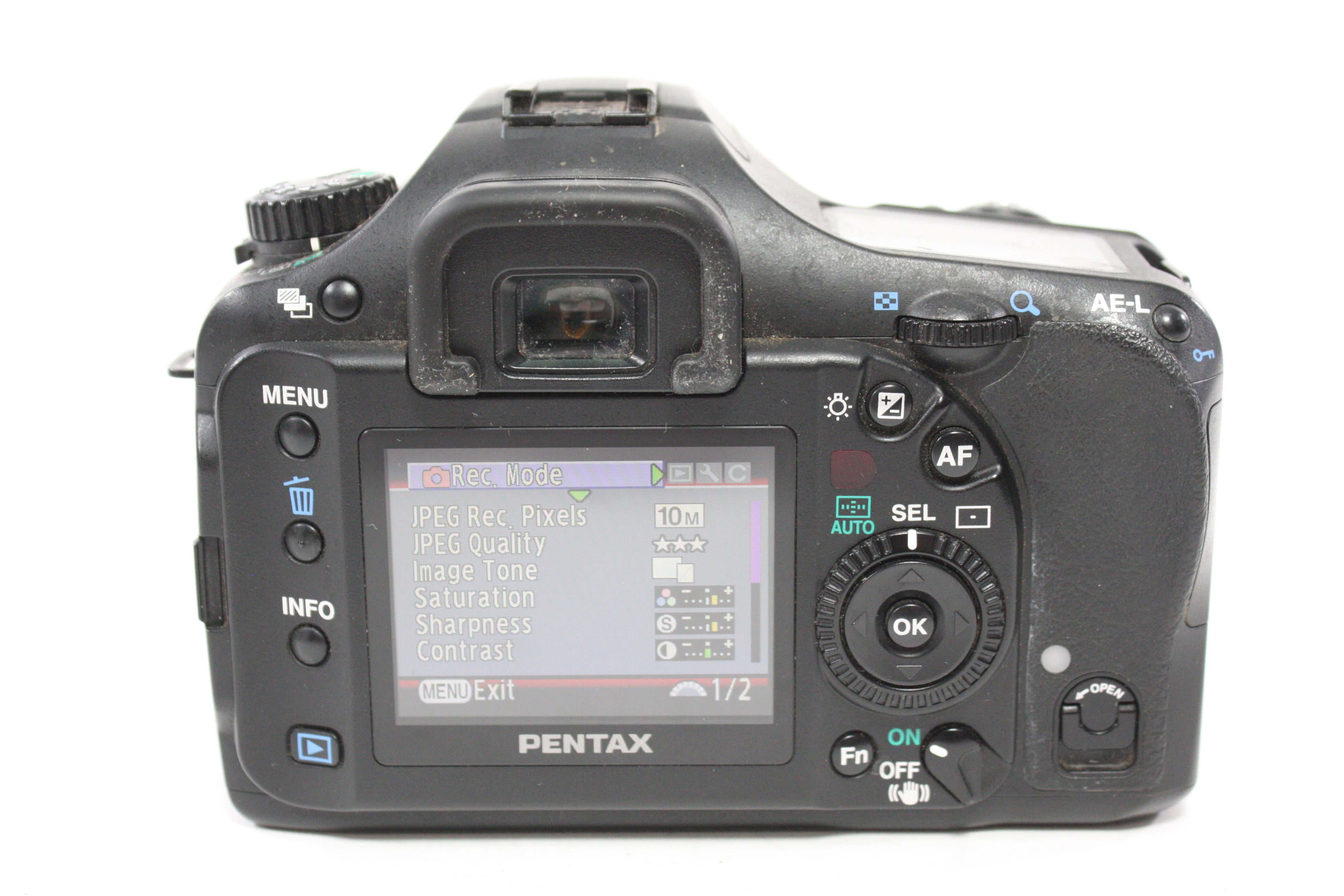 Pentax K10 D DSLR Camera with 18-55mm f/3.5-5.6 SMC Pentax-DA Lens with Shutter Count 6,783