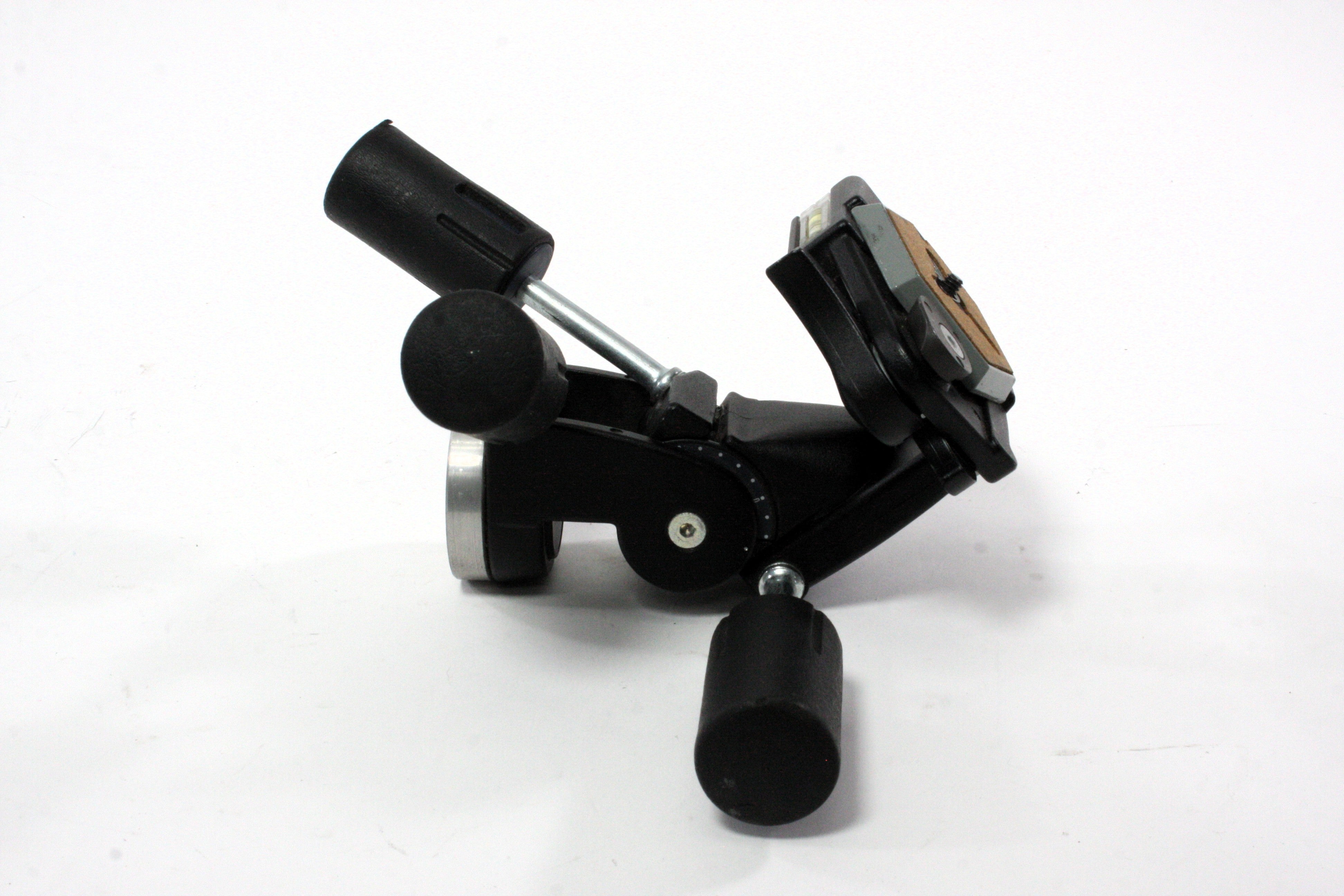 Manfrotto 3047 Three-Way-Pan Tilt Head