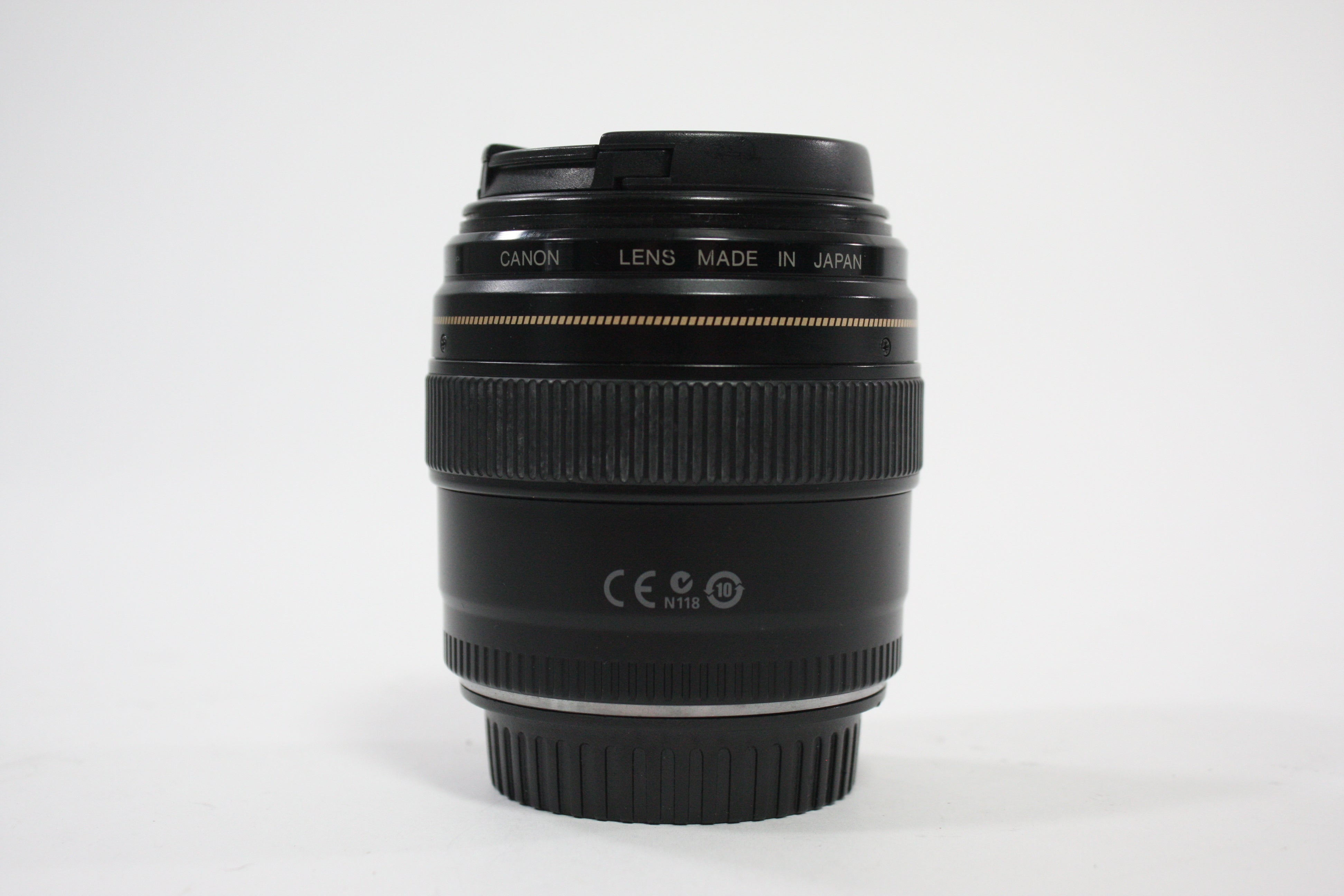 Canon 85mm f1.8 USM Lens for EF Mount AS-IS for Parts