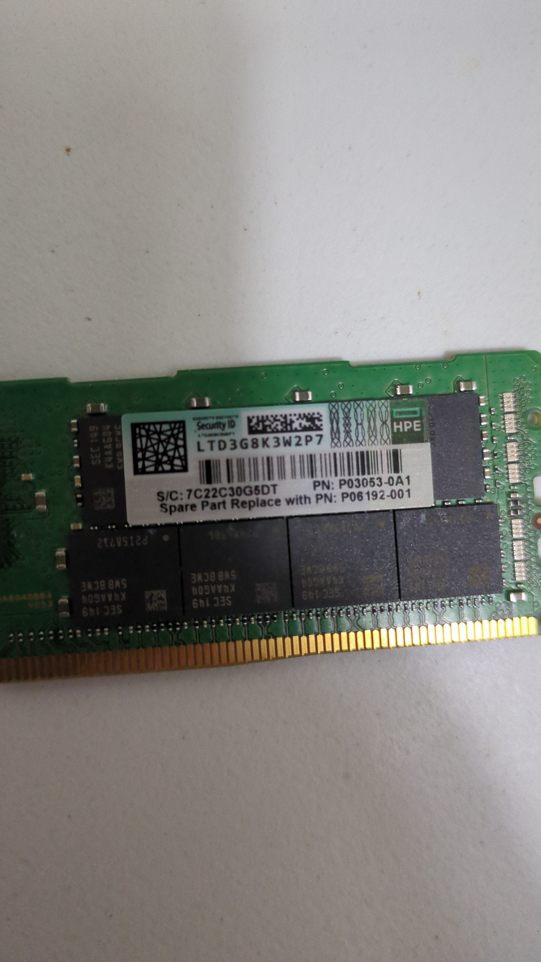 Samsung M393A8G40BB4 64GB RDIMM - Side View | Alo Tech Solutions