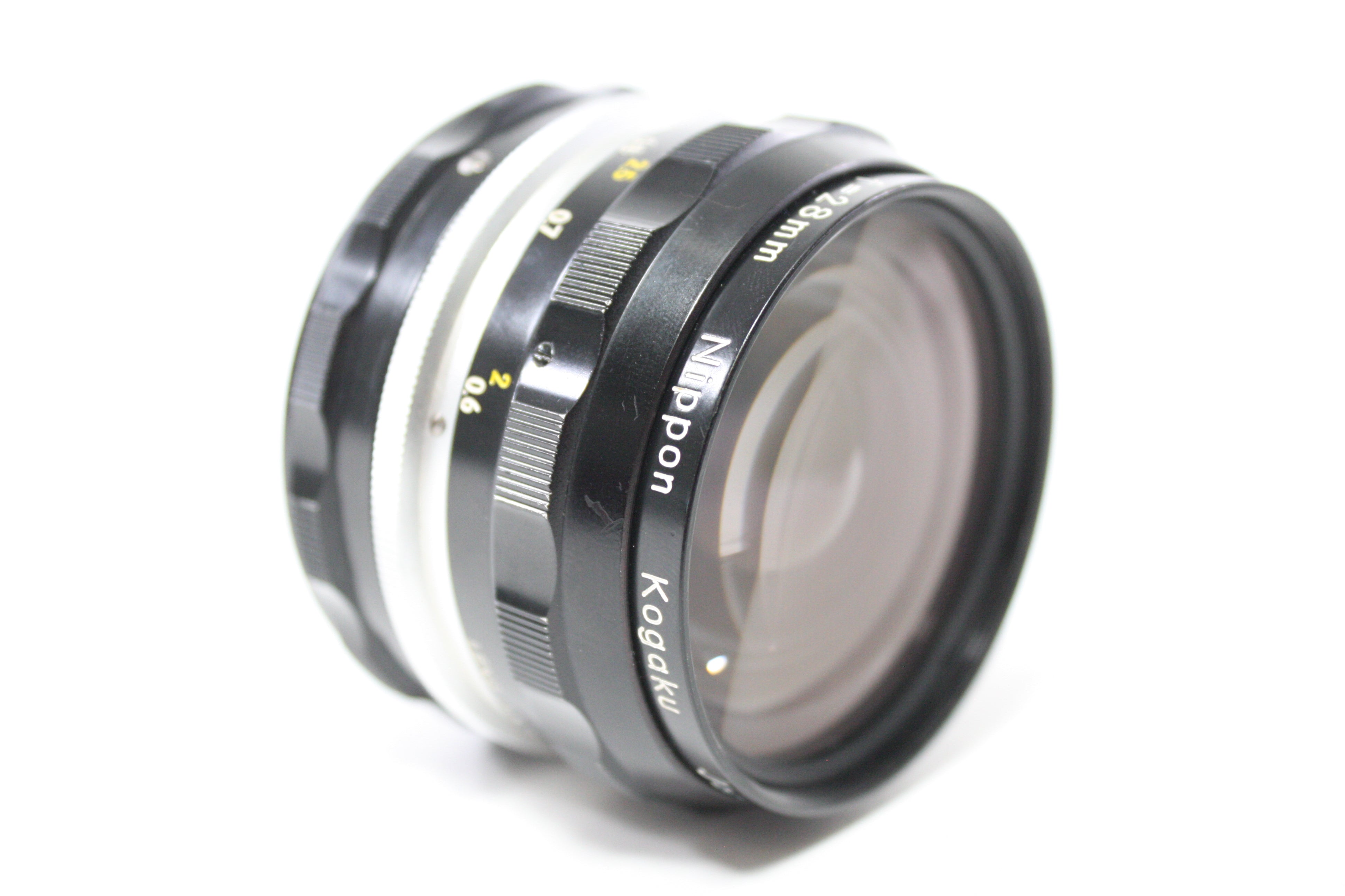 Nikon 28mm f/3.5 Nikkor-H Auto Non AI Lens for F Mount