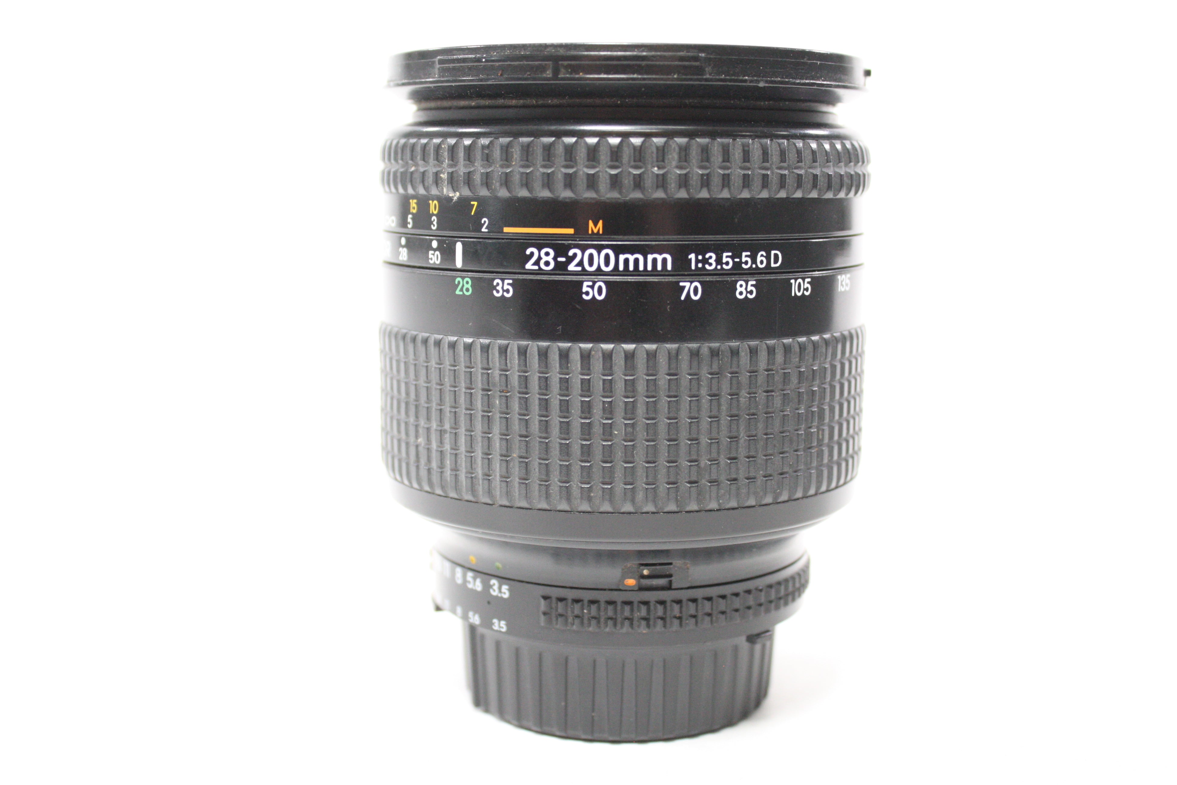 Nikon 28-200mm f/3.5-5.6 D AF Nikkor Lens for F Mount