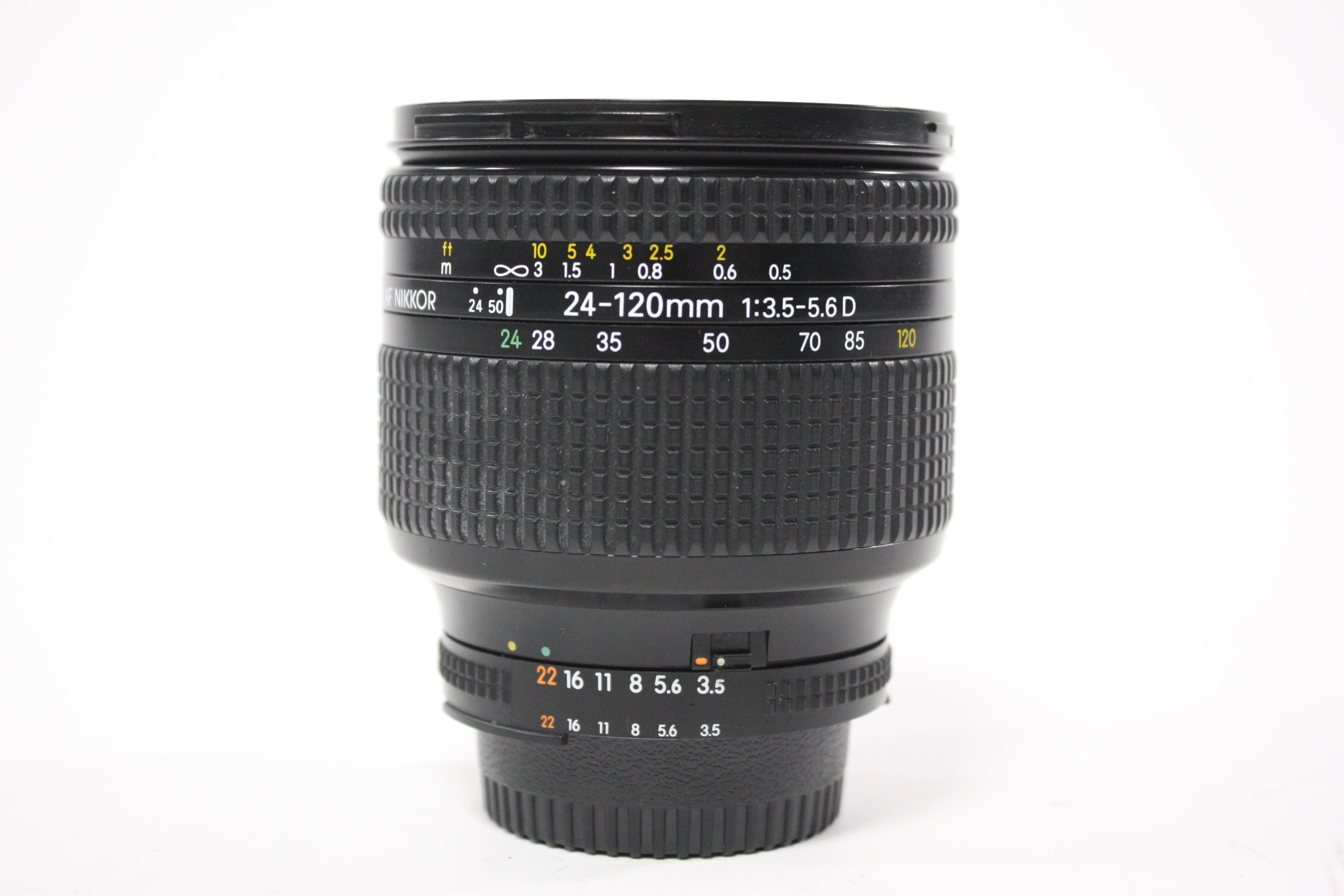 Nikon 24-120mm f/3.5-5.6D AF Nikkor Lens for Nikon F Mount