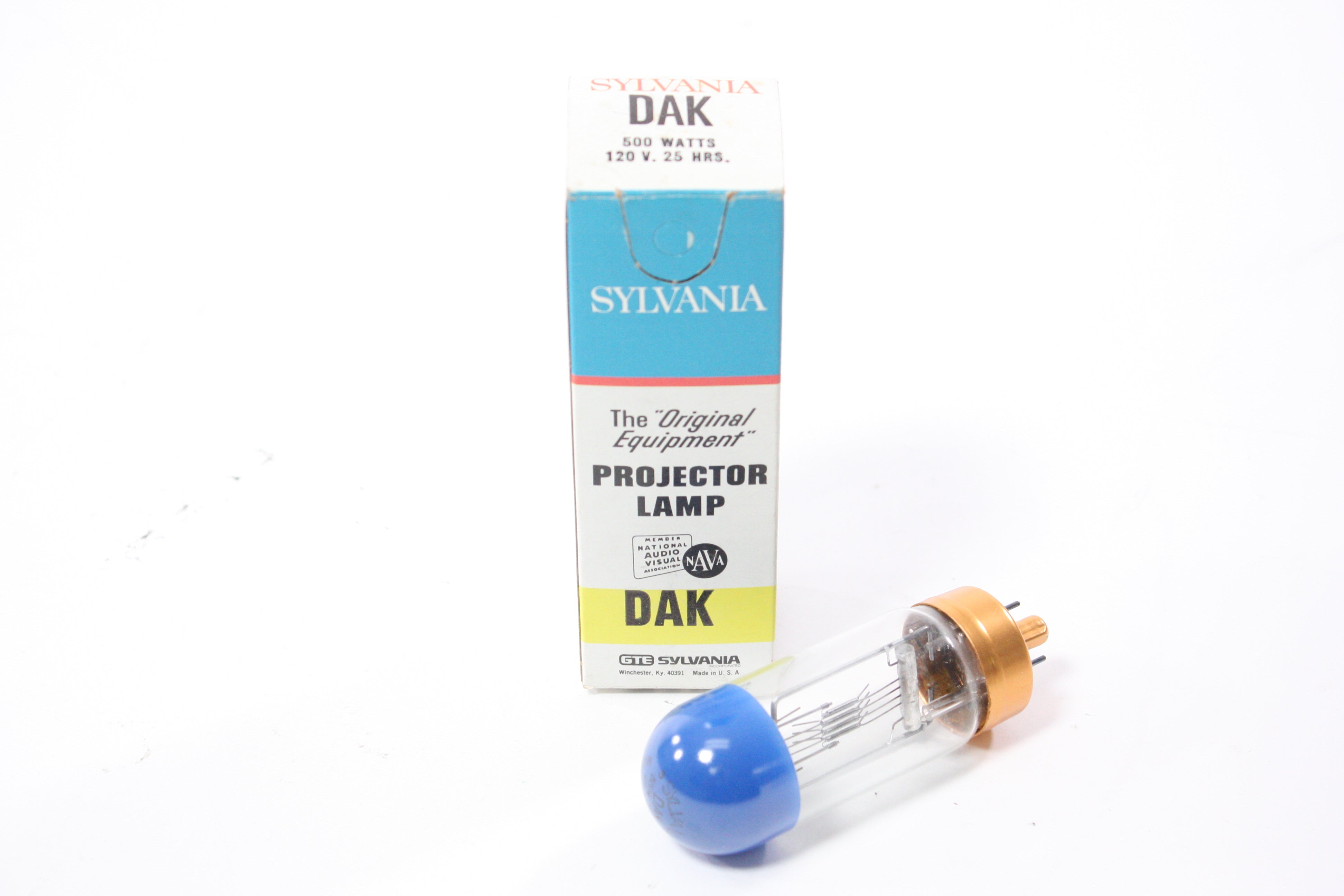 Sylvania DAK 500W 120V 25Hrs Projector Lamp