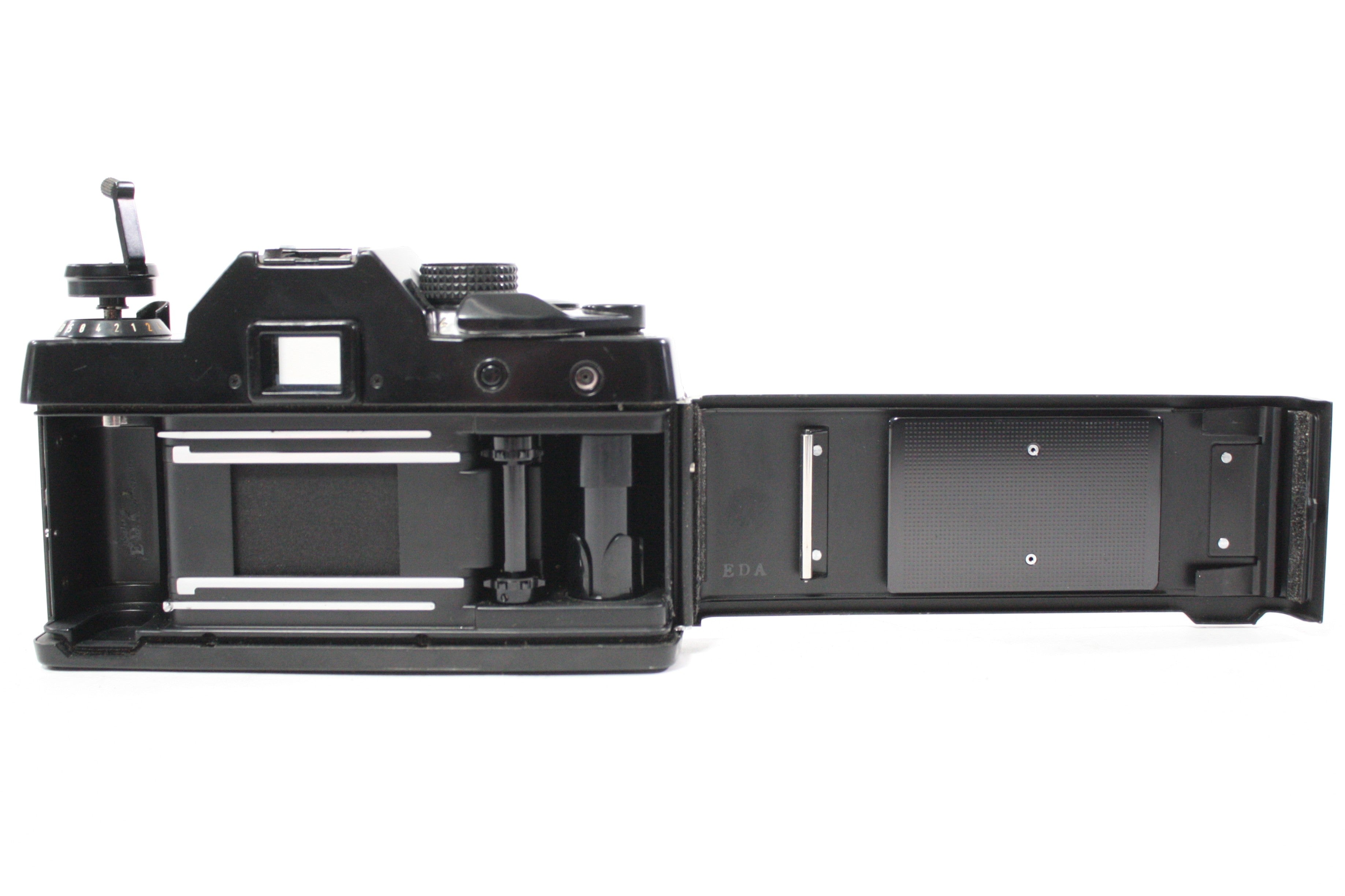 Contax RTS 35mm SLR Camera with Carl Zeiss 50mm f/1.7 Planar T* Lens